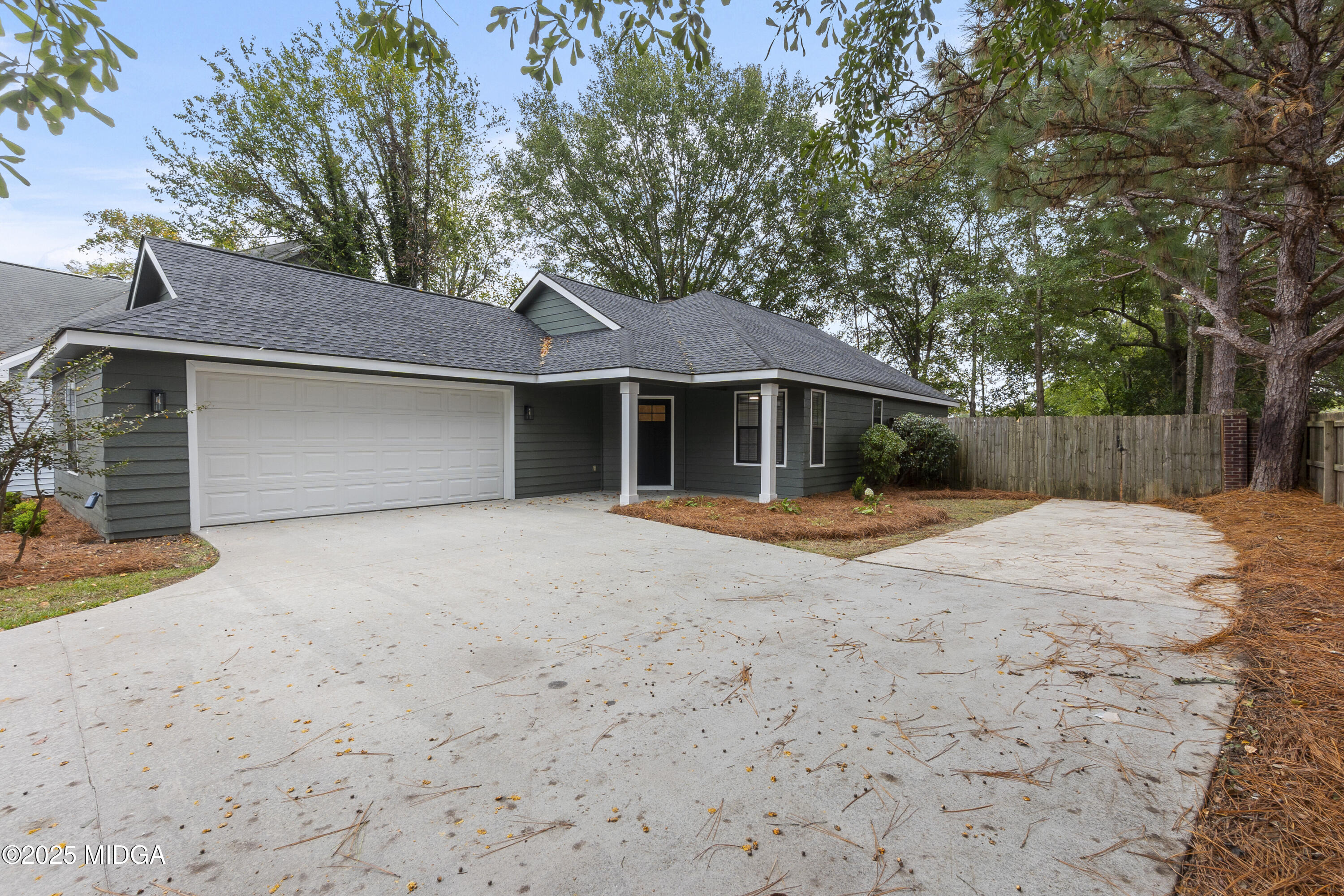 100 Pebblebrook East E