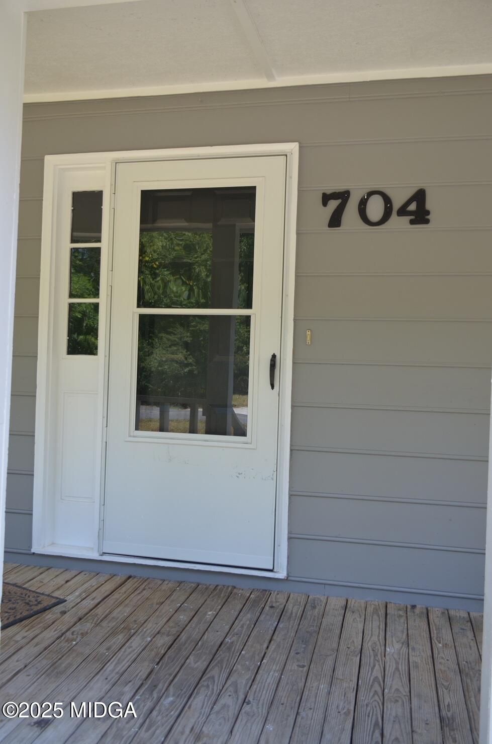 704 Maid Marion Lane