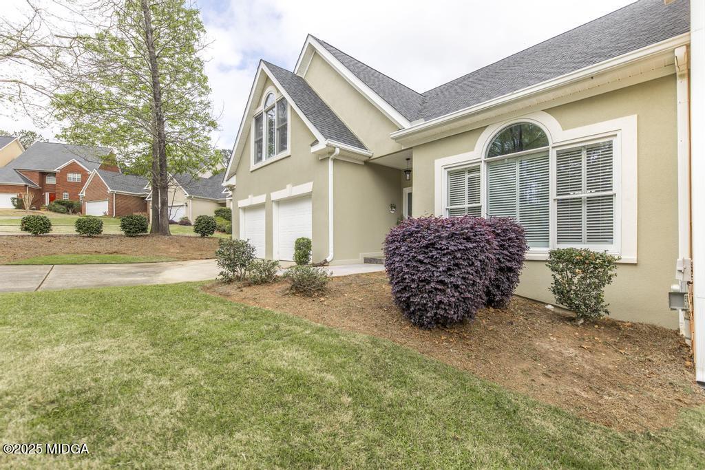 184 Hampton Way