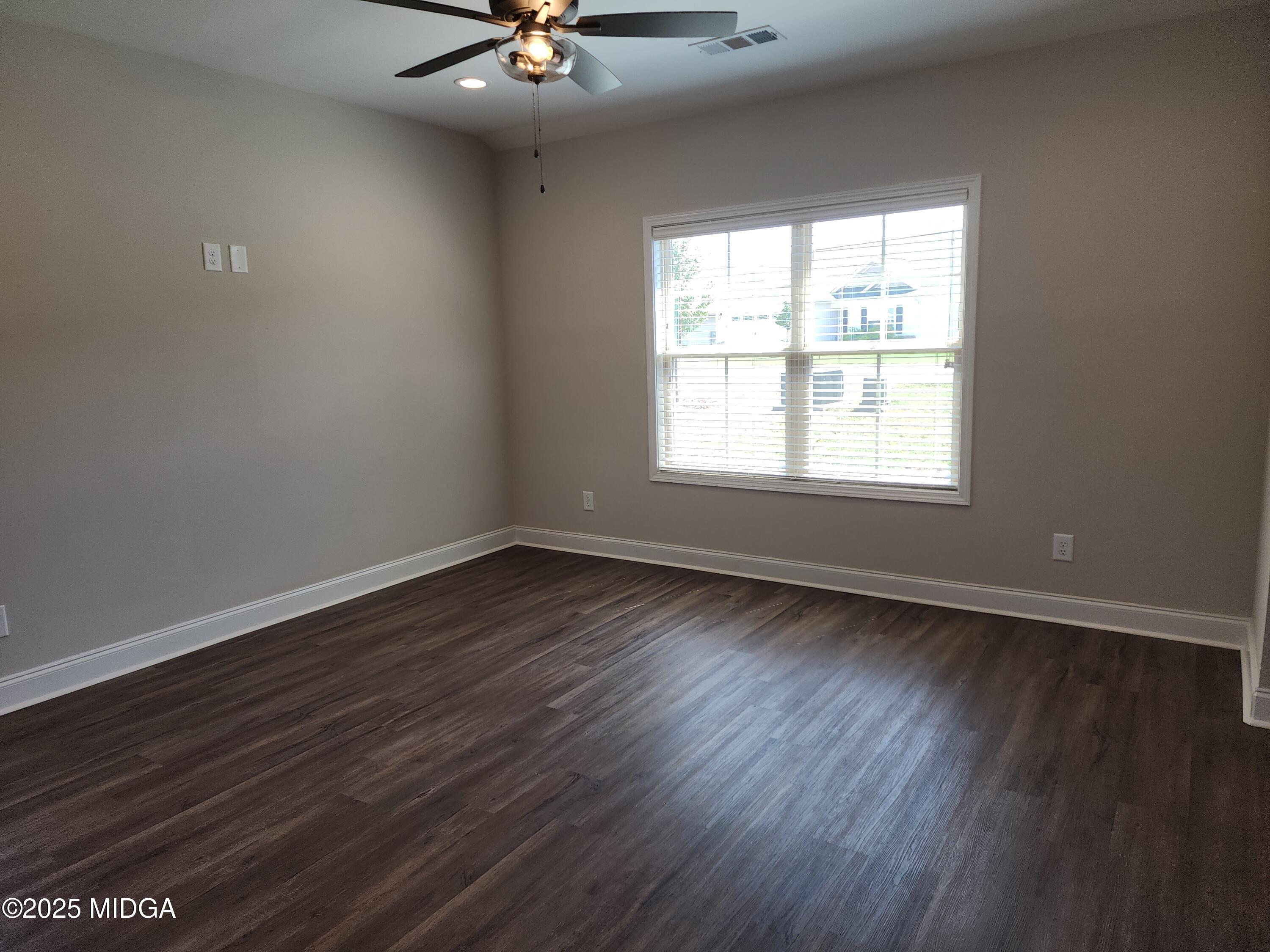 202 Red Tail Circle