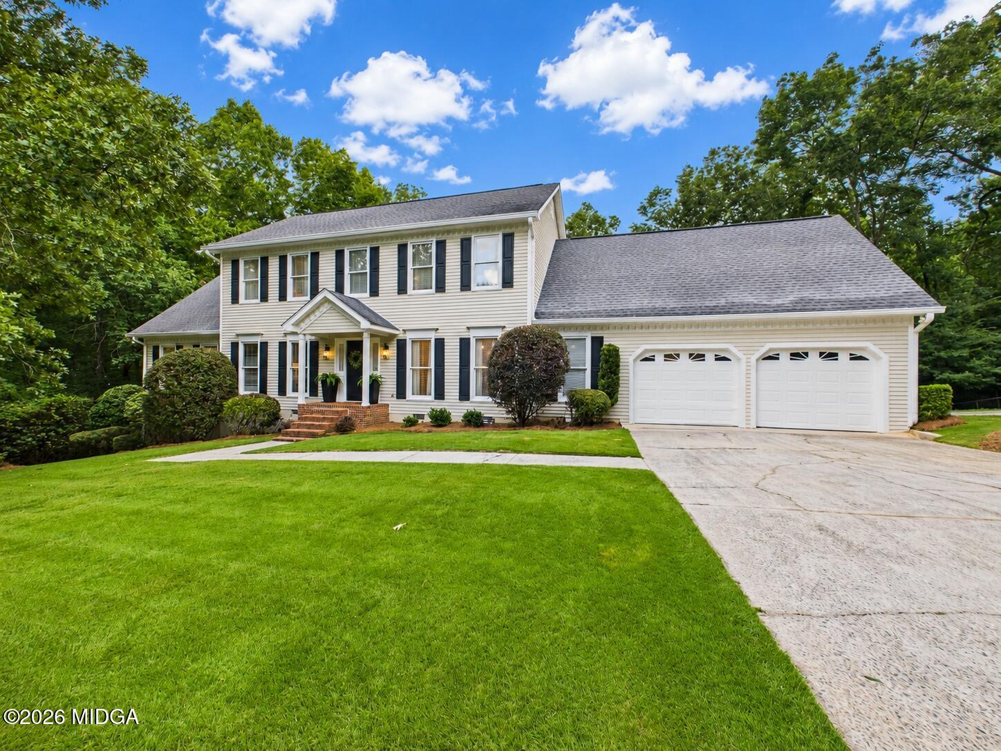 206 Huntington Court