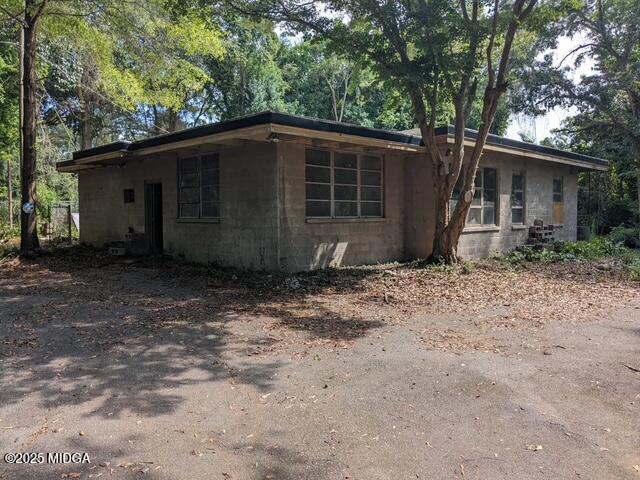 1831 Upper River Road
