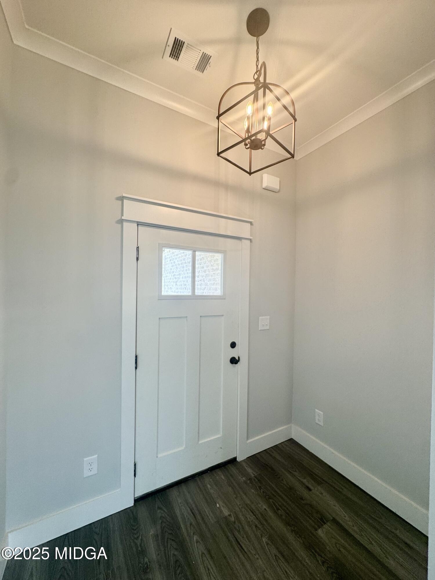 208 Willowbrook Lane