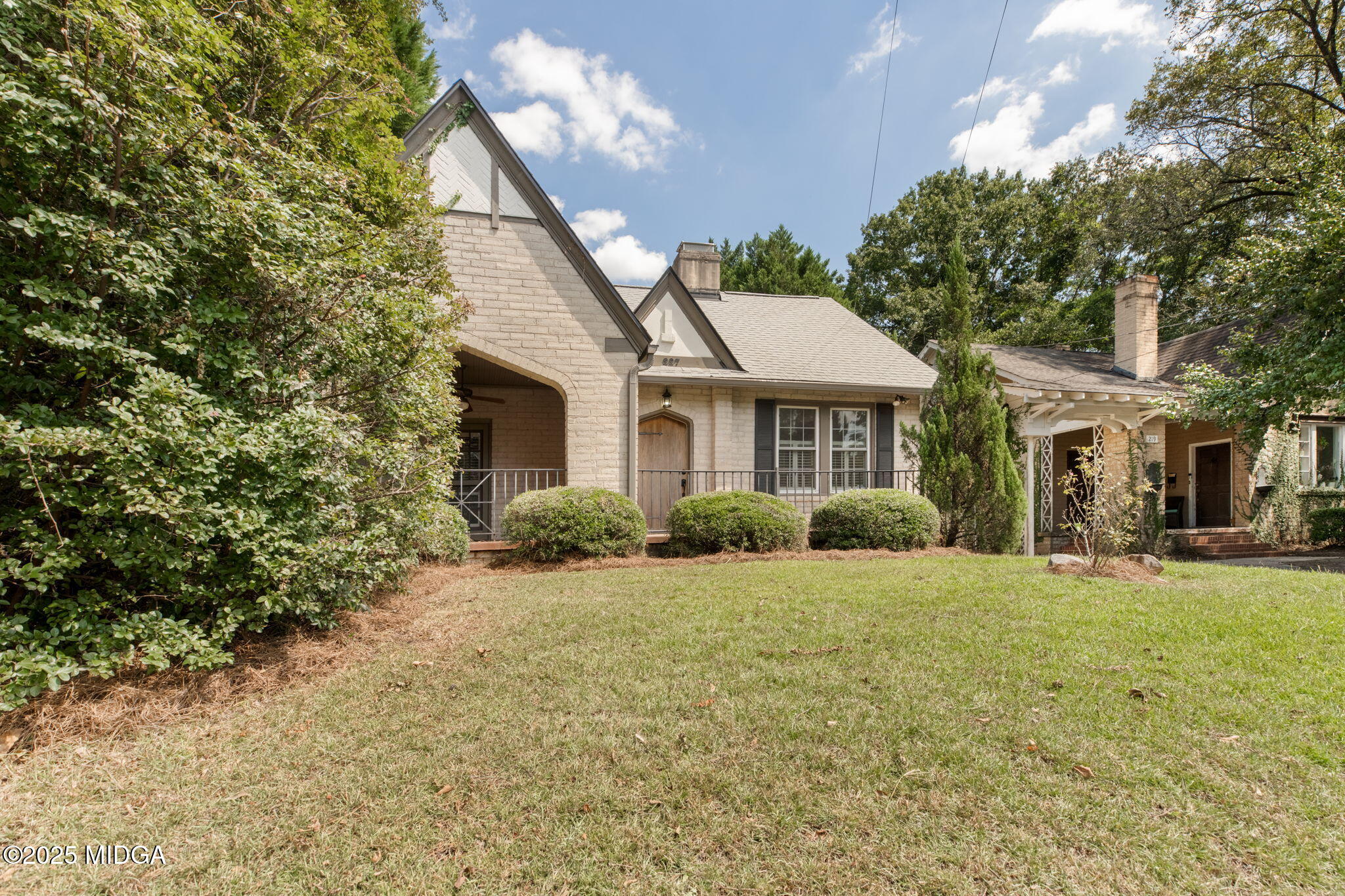 227 Corbin Avenue
