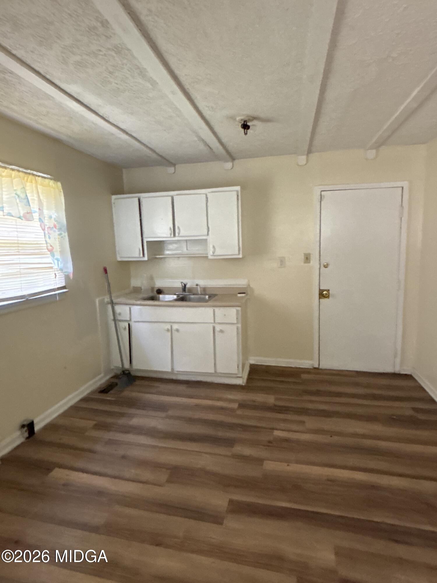 1830 Kitchens Road