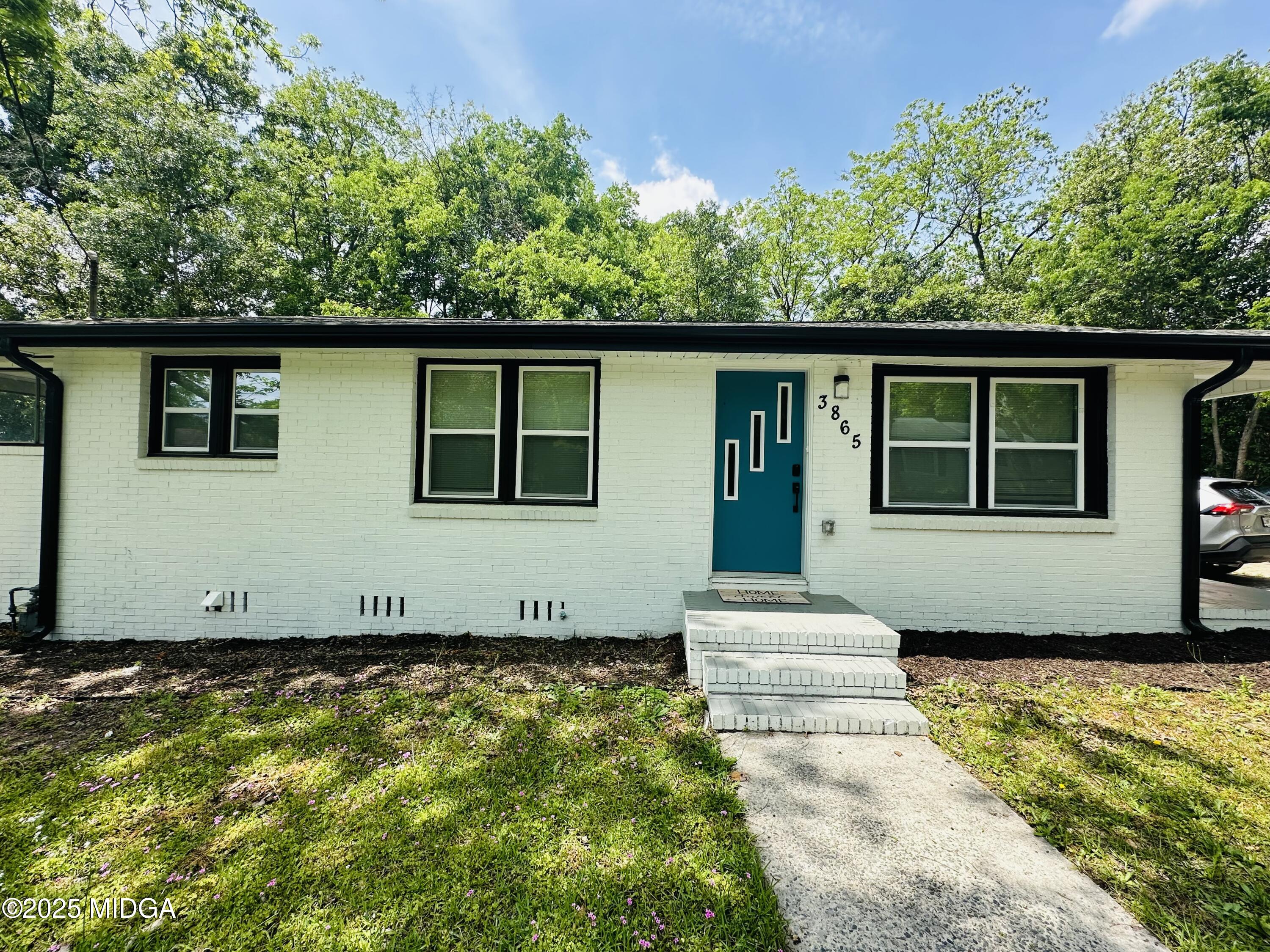 3865 Flamingo Drive