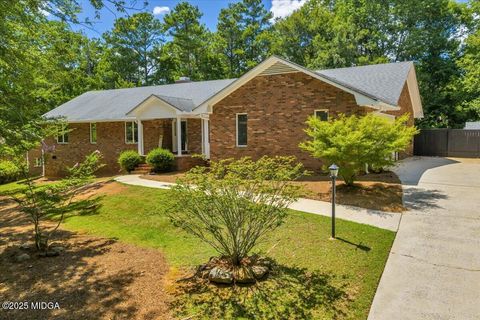 298 Lakeridge Court Macon GA 31211