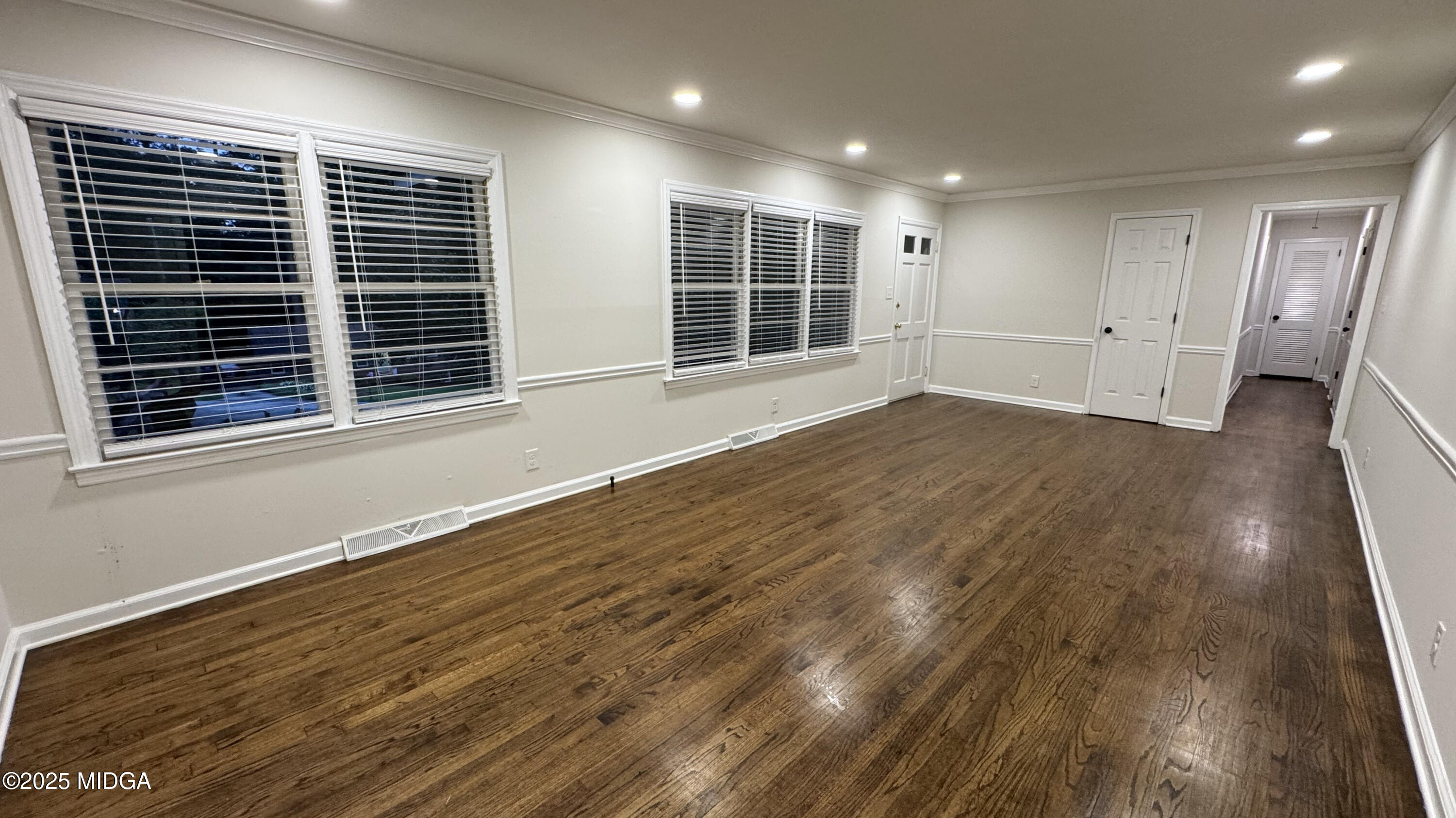 740 Valley Trail