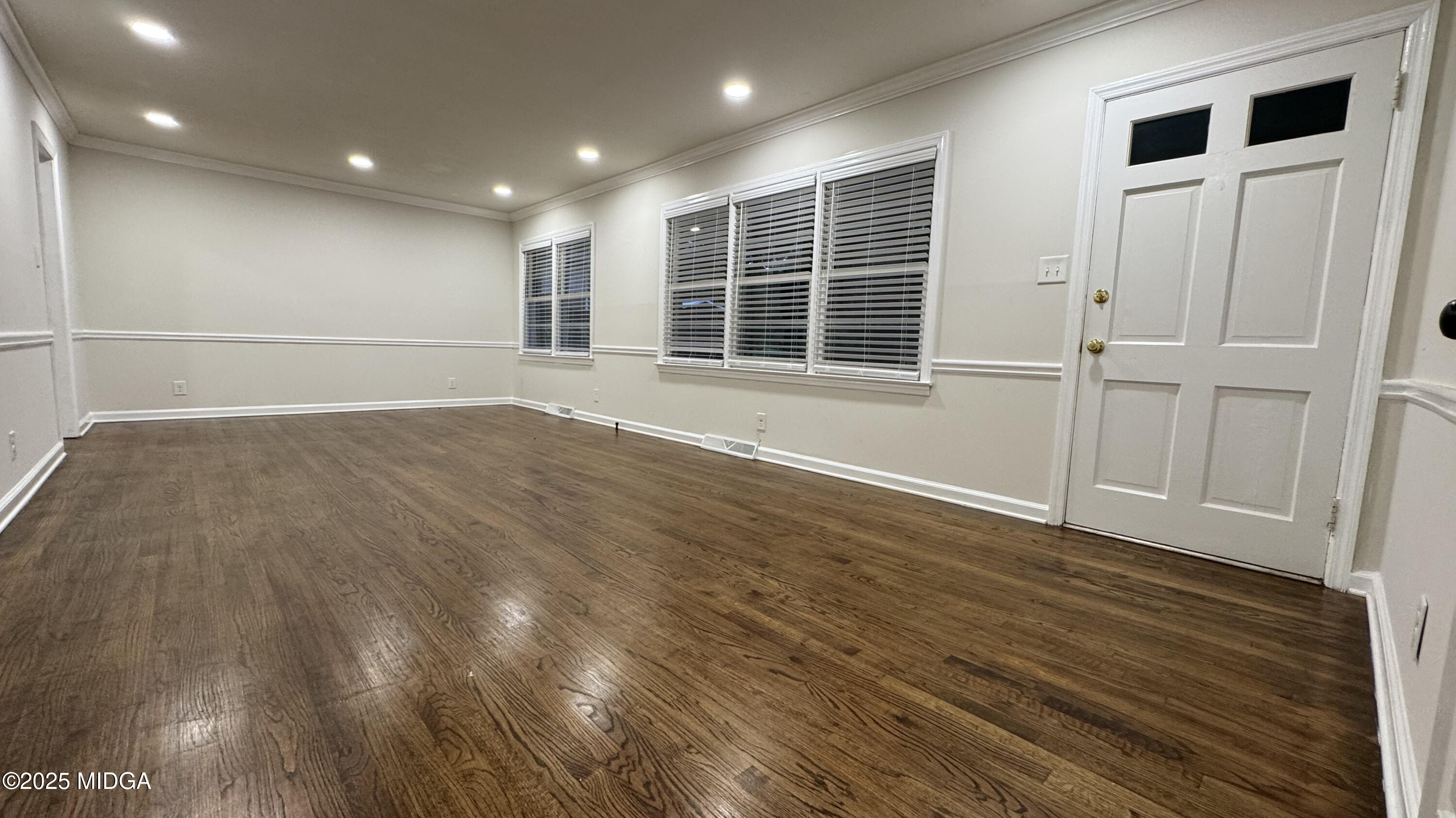 740 Valley Trail