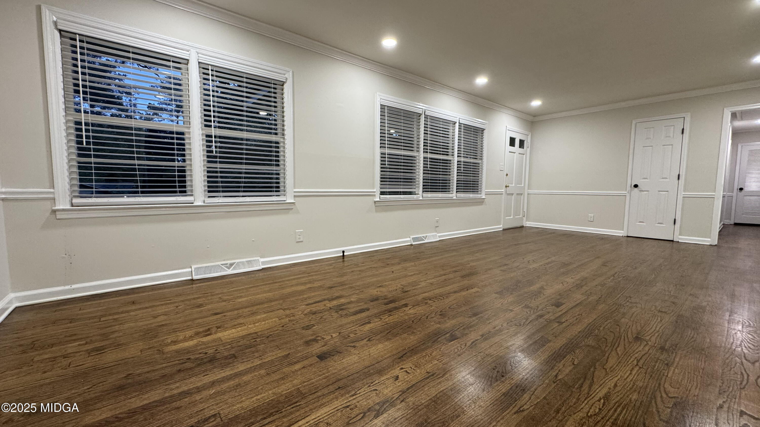 740 Valley Trail