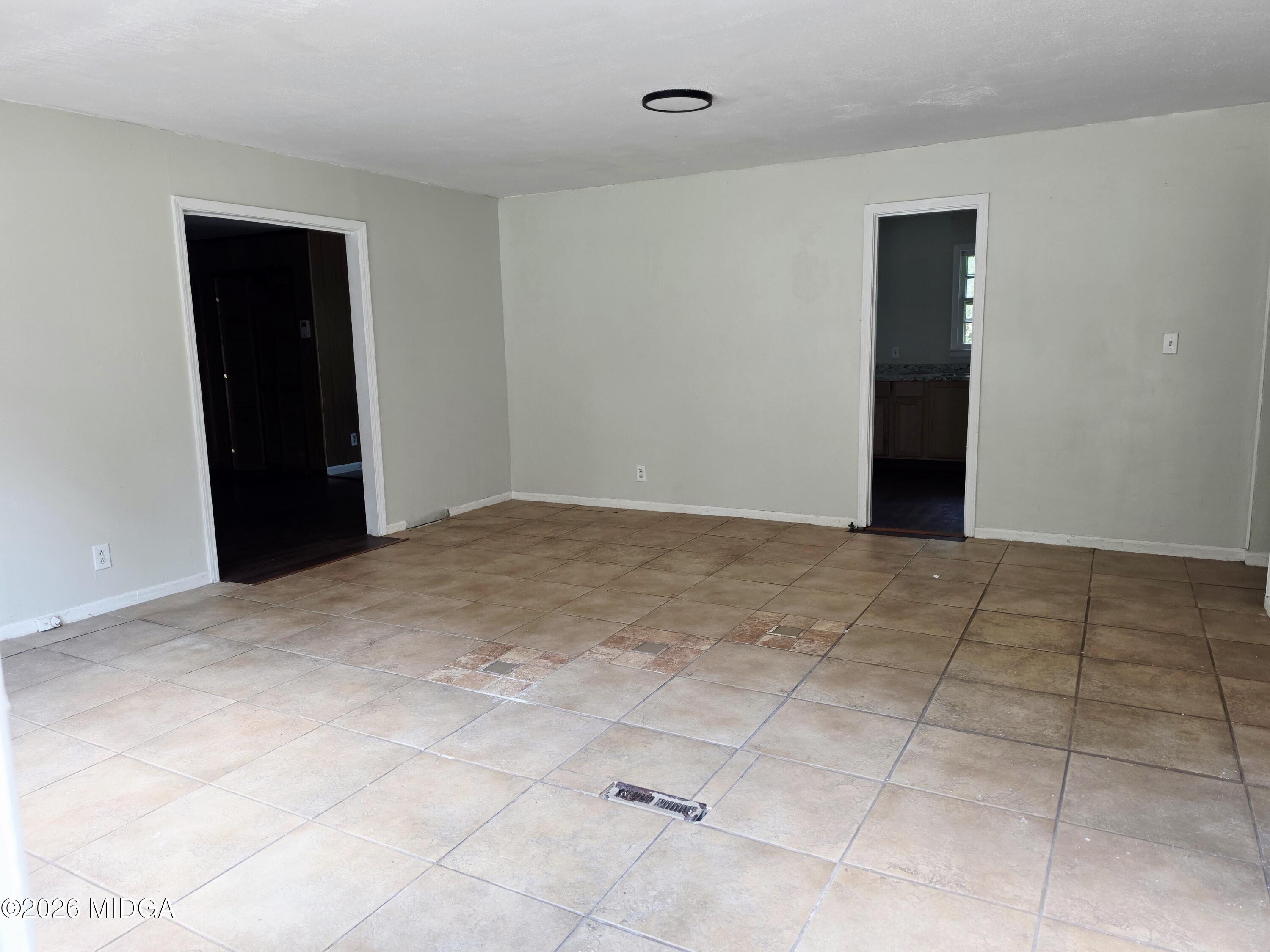 3995 Ocmulgee East Boulevard