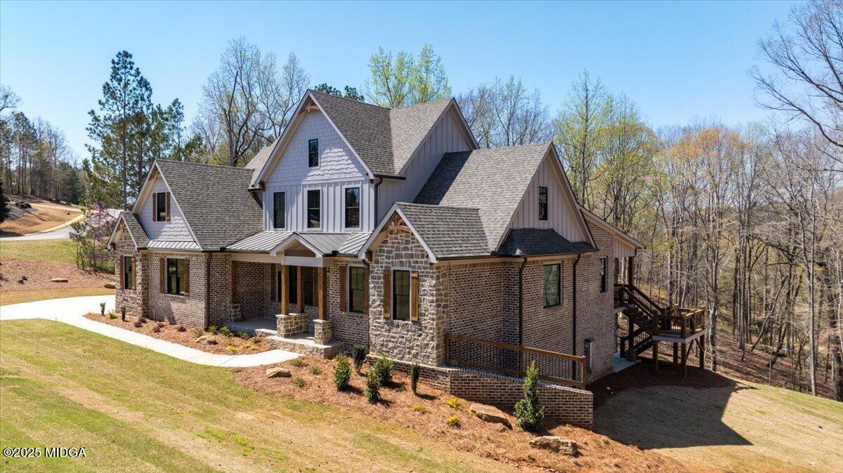 100 Forest Place
