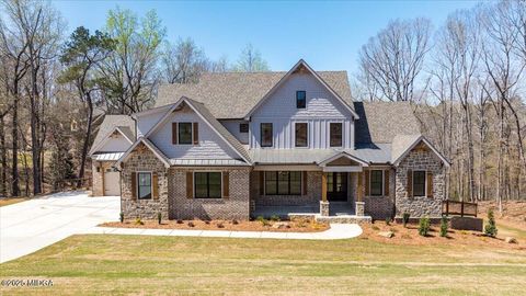 100 Forest Place Forsyth GA 31029