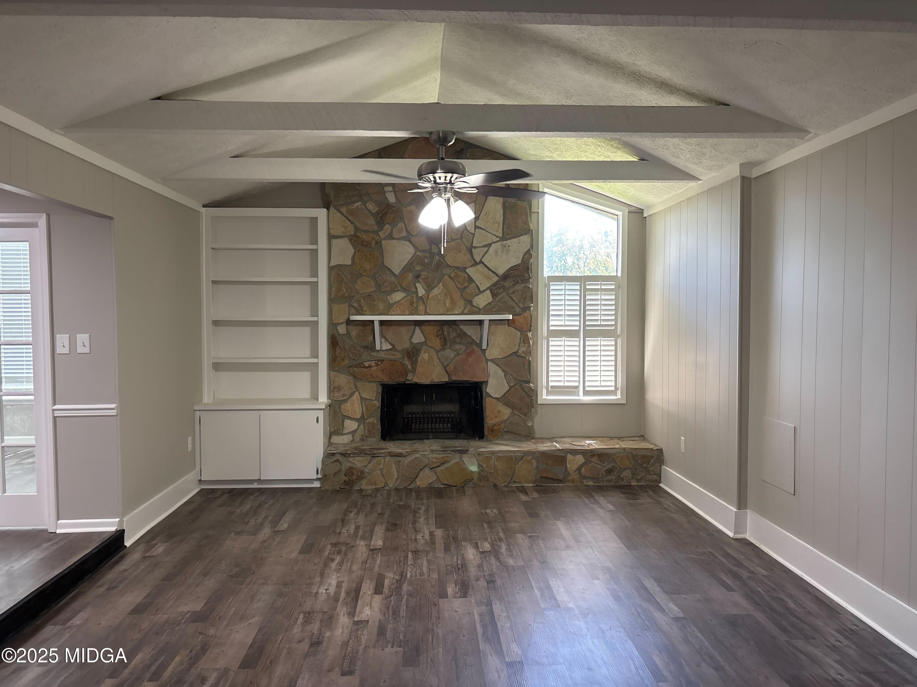 422 Lake Front Drive