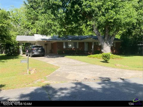 111 Mason Drive Centerville GA 31028