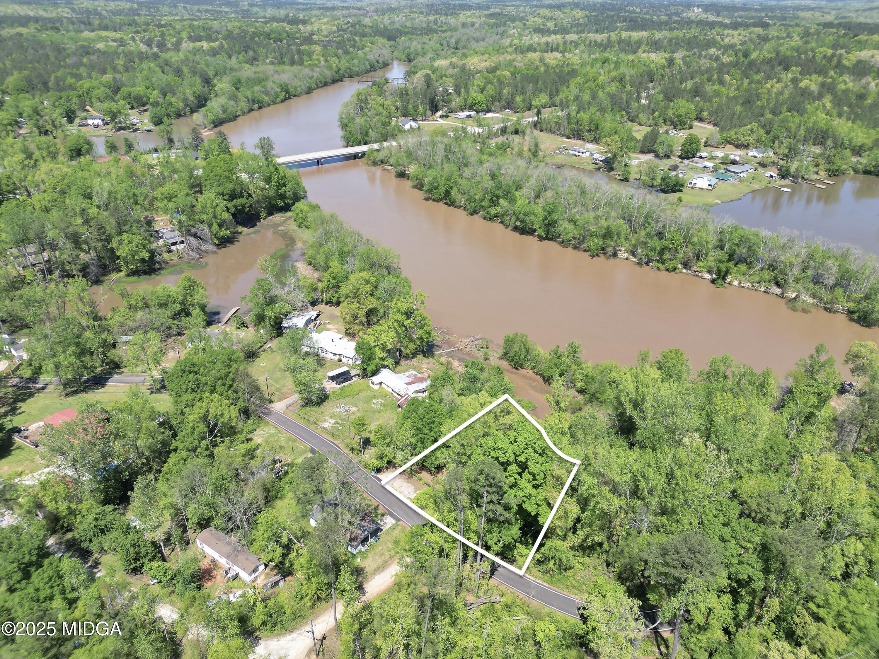 139 Cherokee Drive