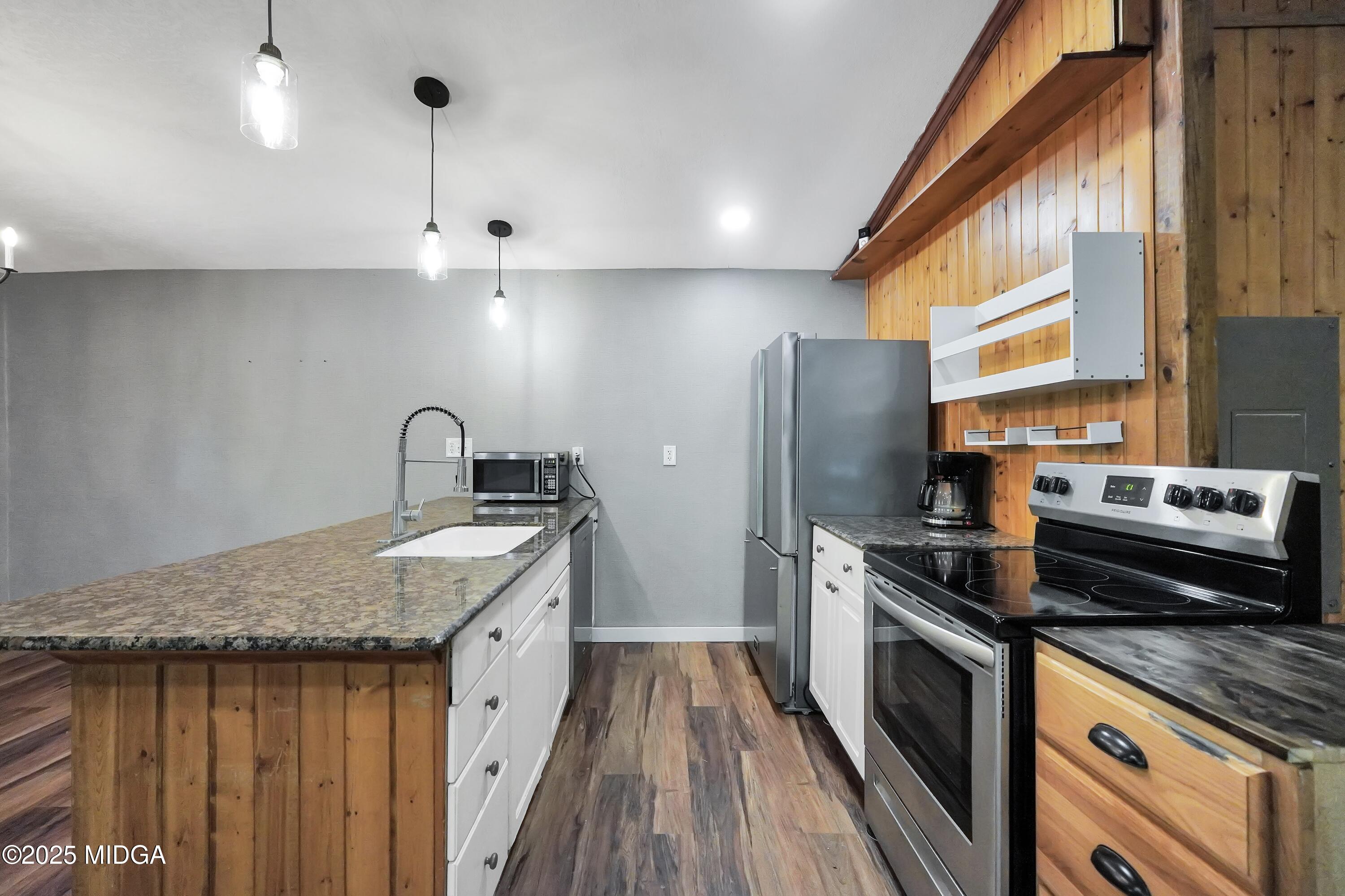 139 Cherokee Drive