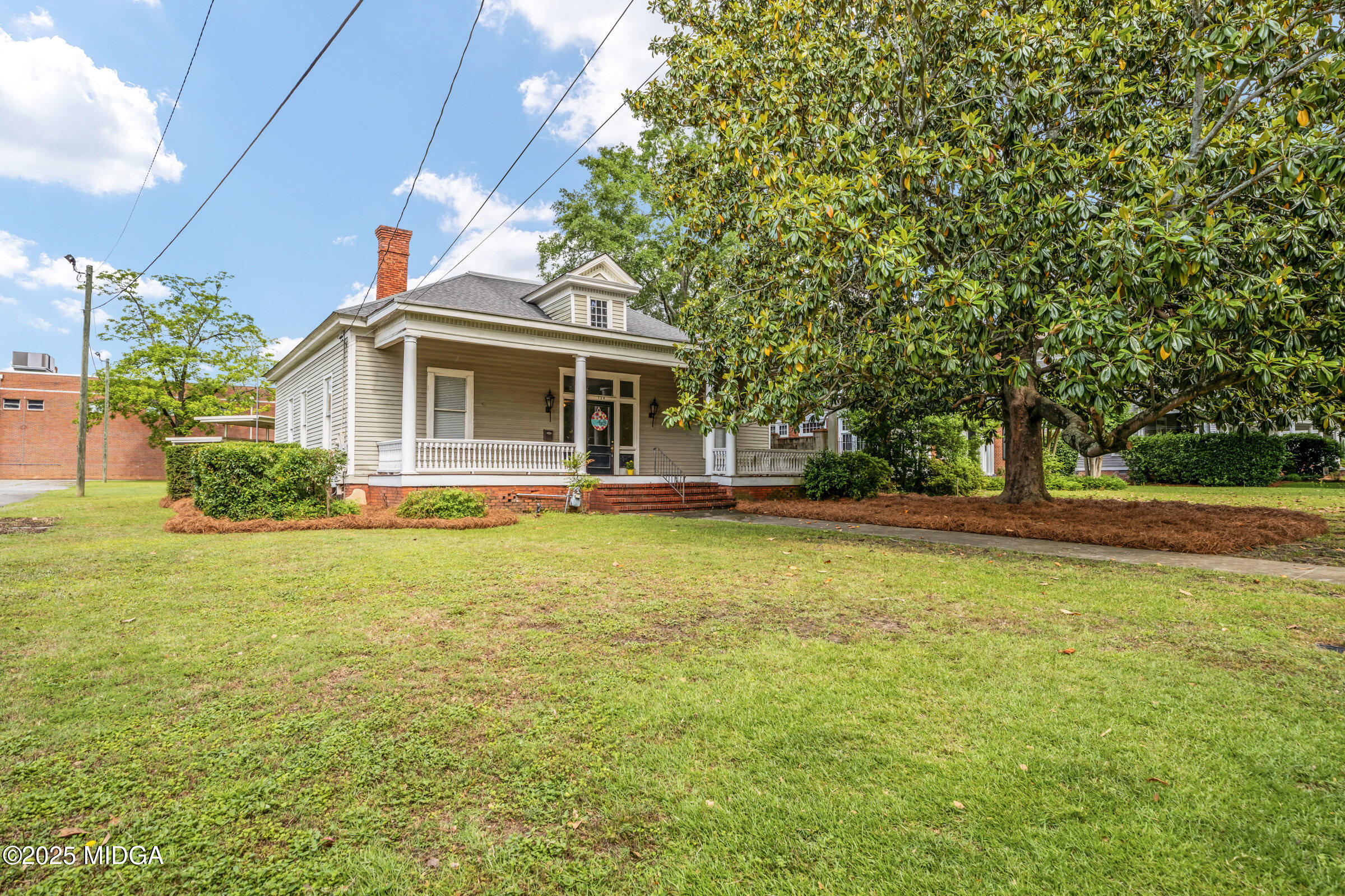124 Hines Terrace