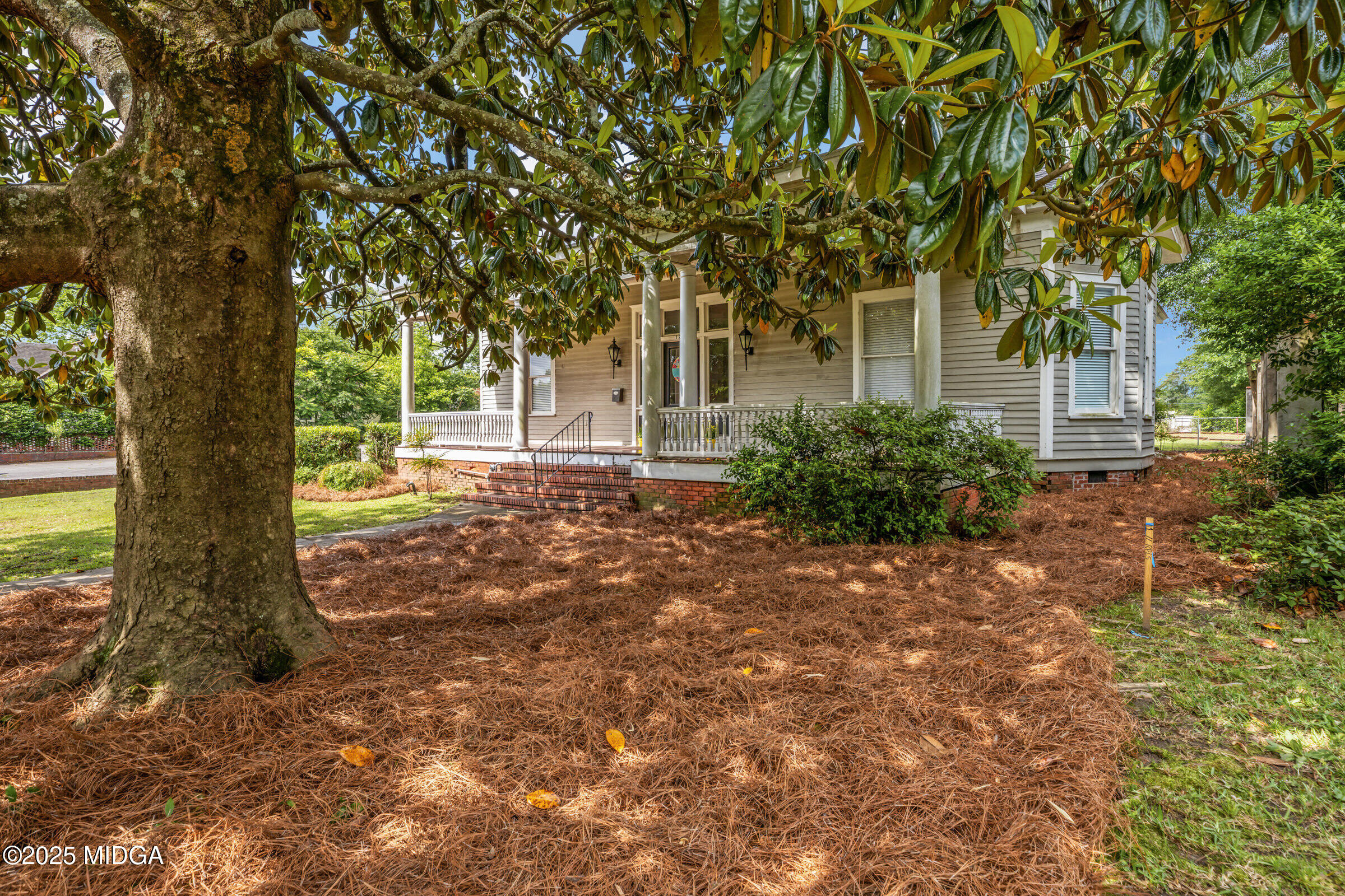 124 Hines Terrace