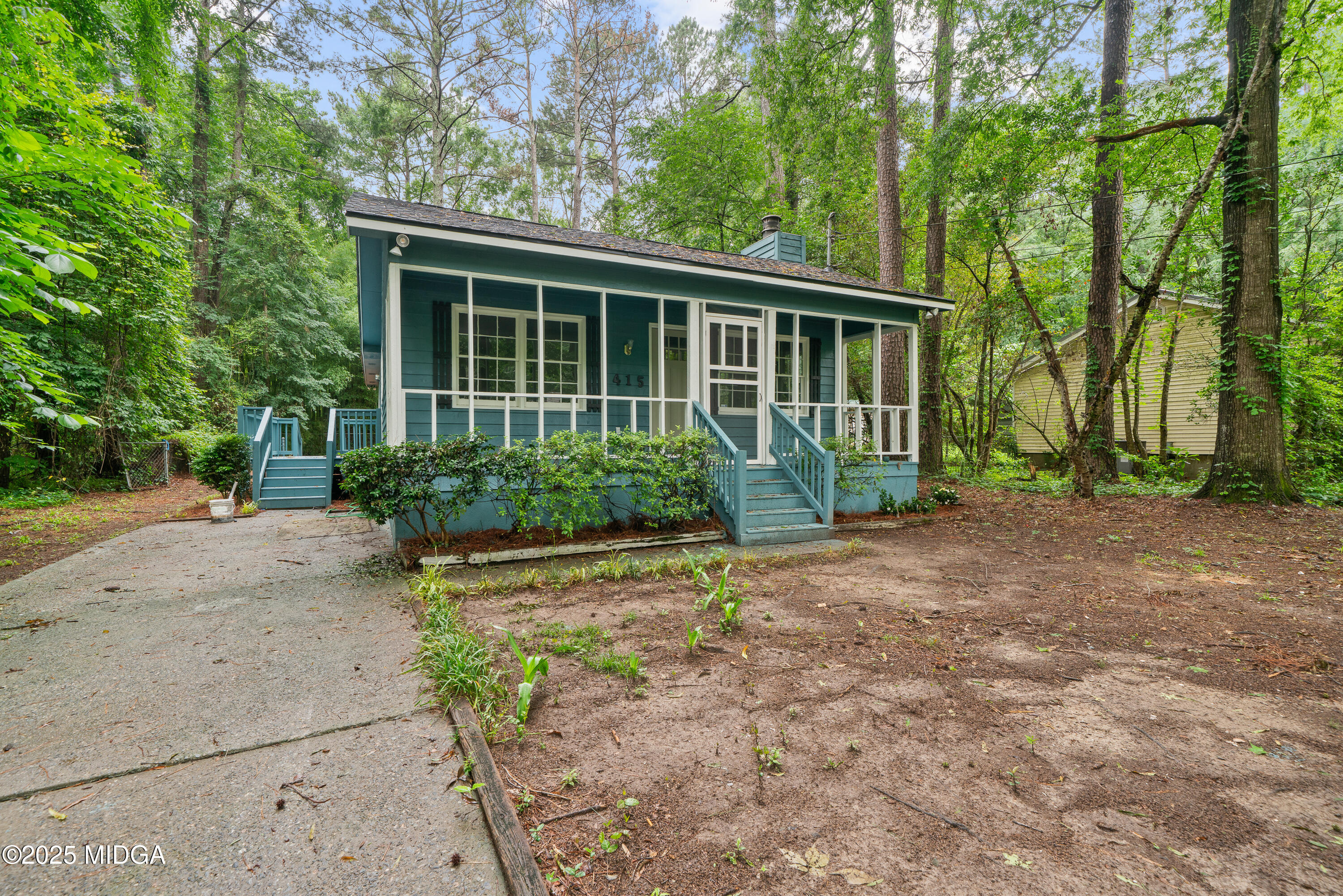 415 Lacebark Drive