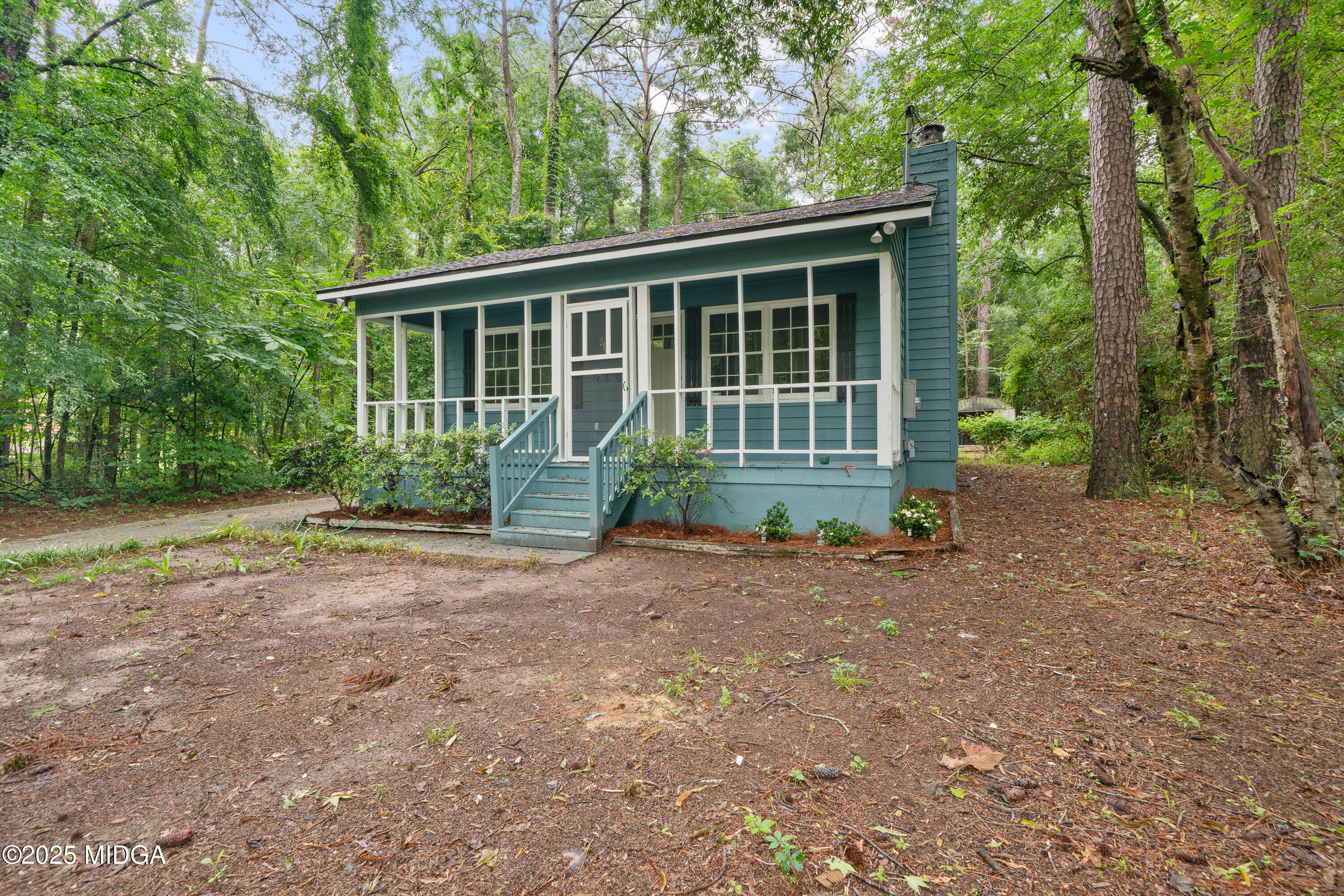 415 Lacebark Drive