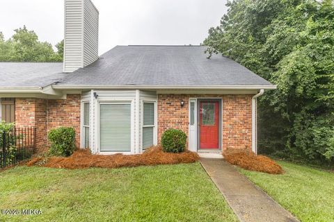 176 N Springs Court Macon GA 31201