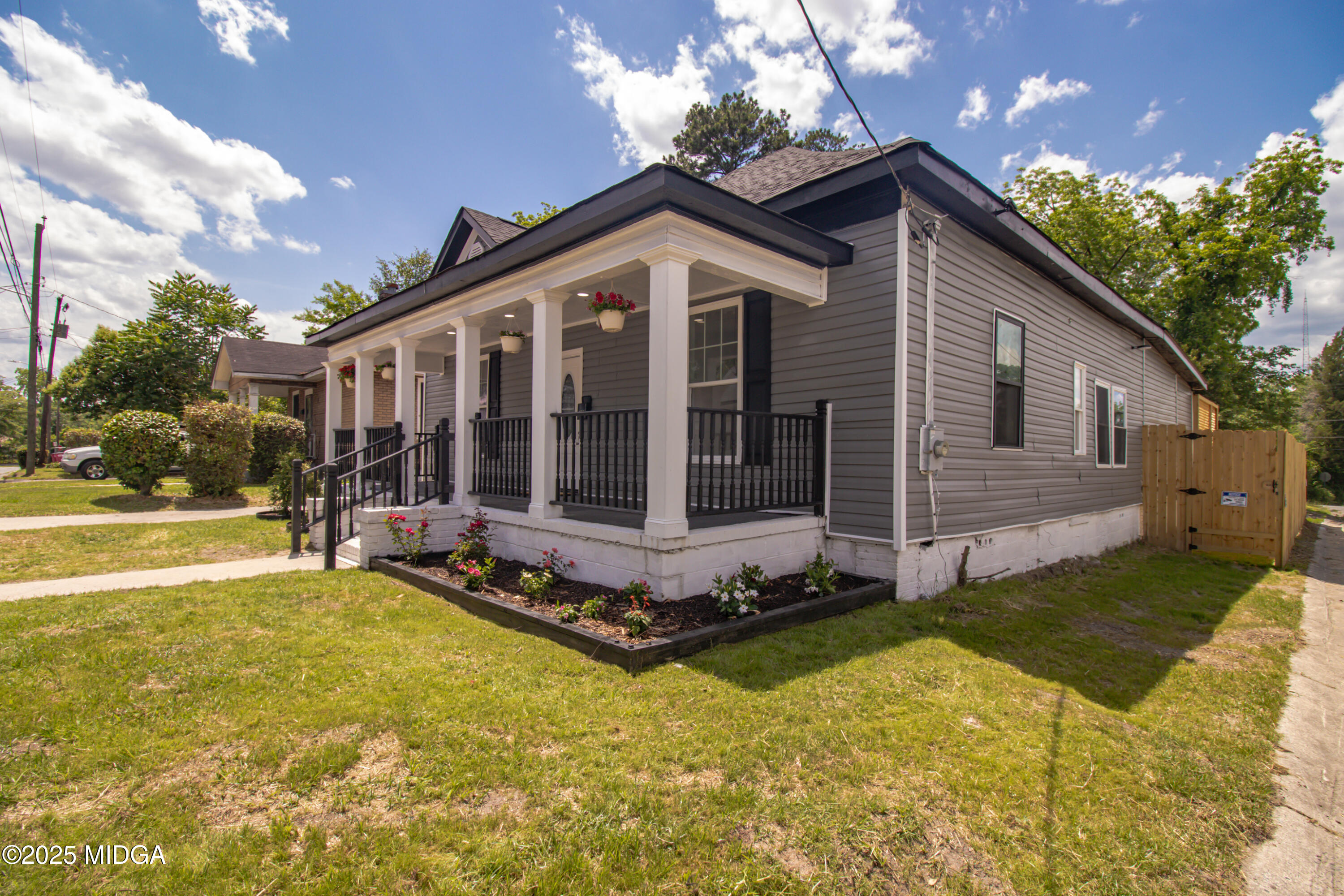 346 Grant Avenue
