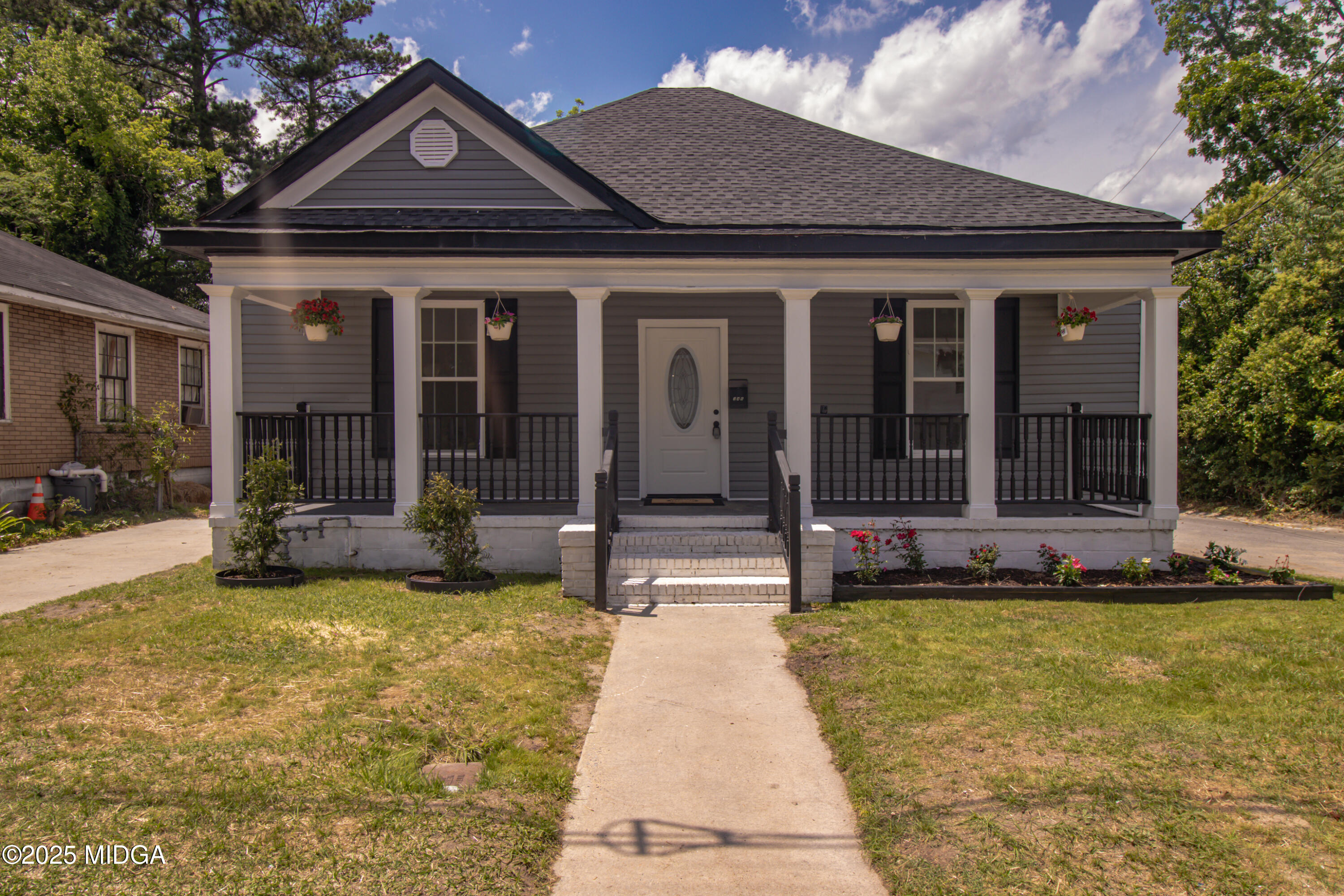 346 Grant Avenue
