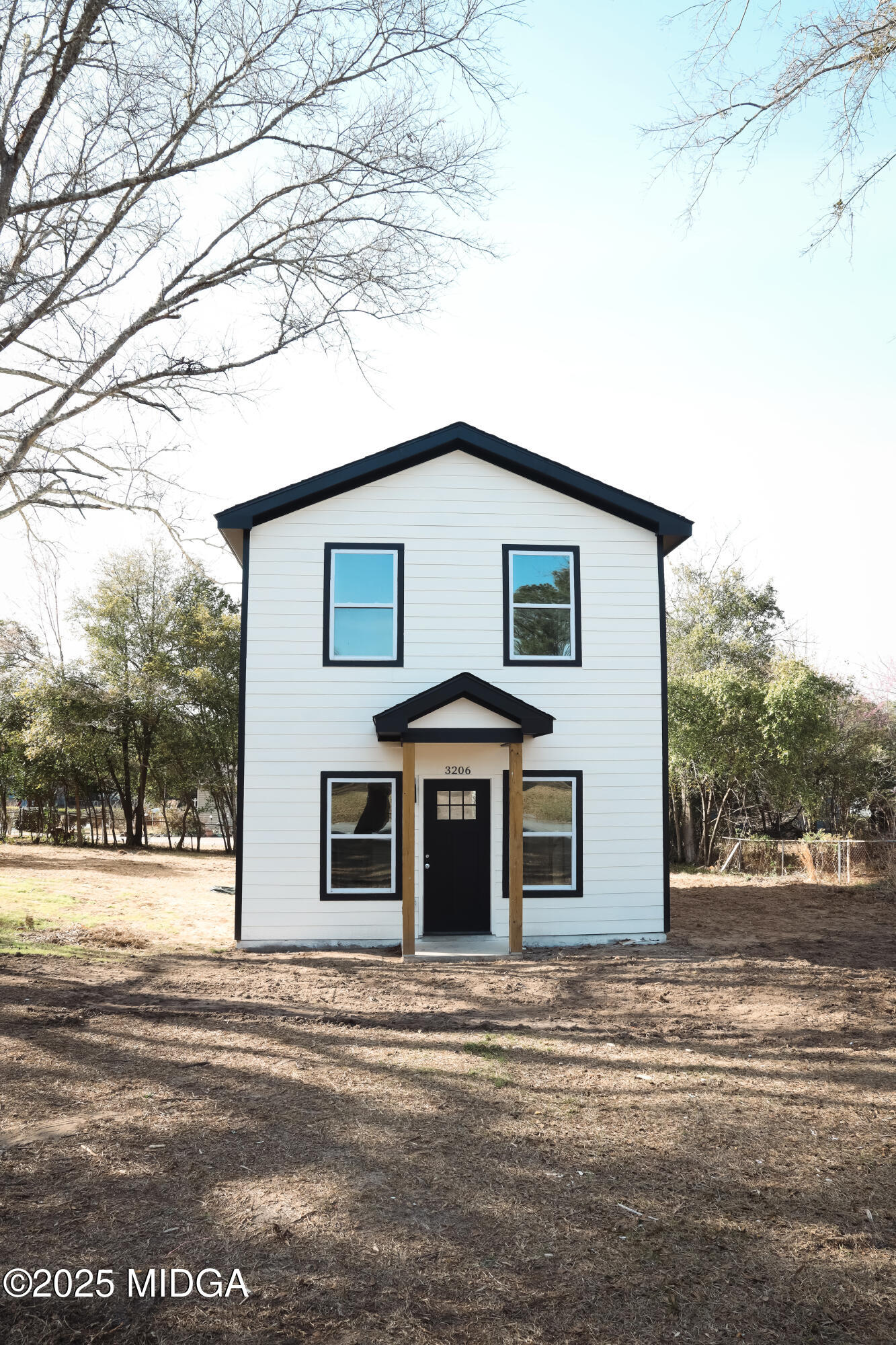 3206 Kingston Court