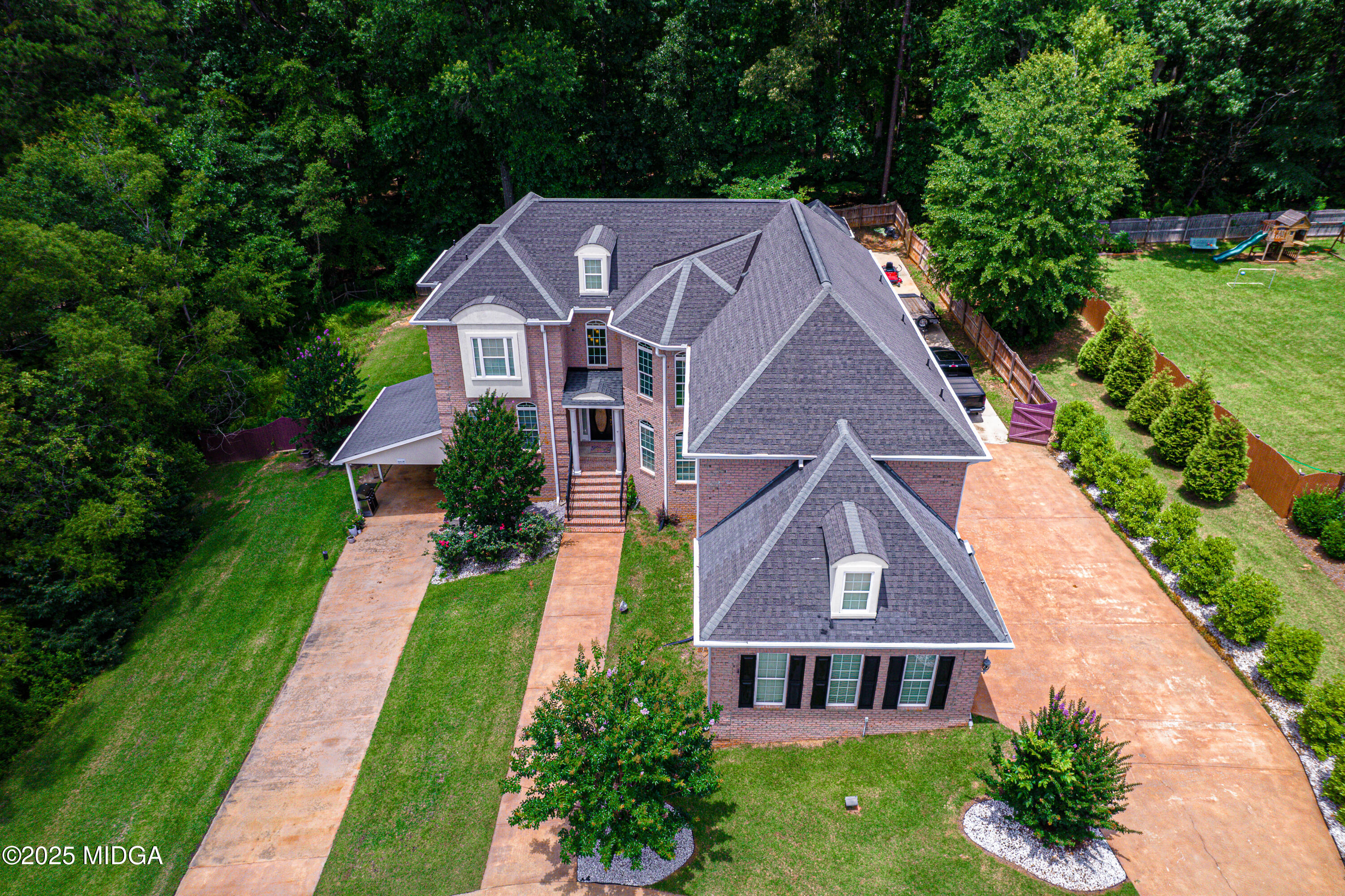 513 Litchfield Drive
