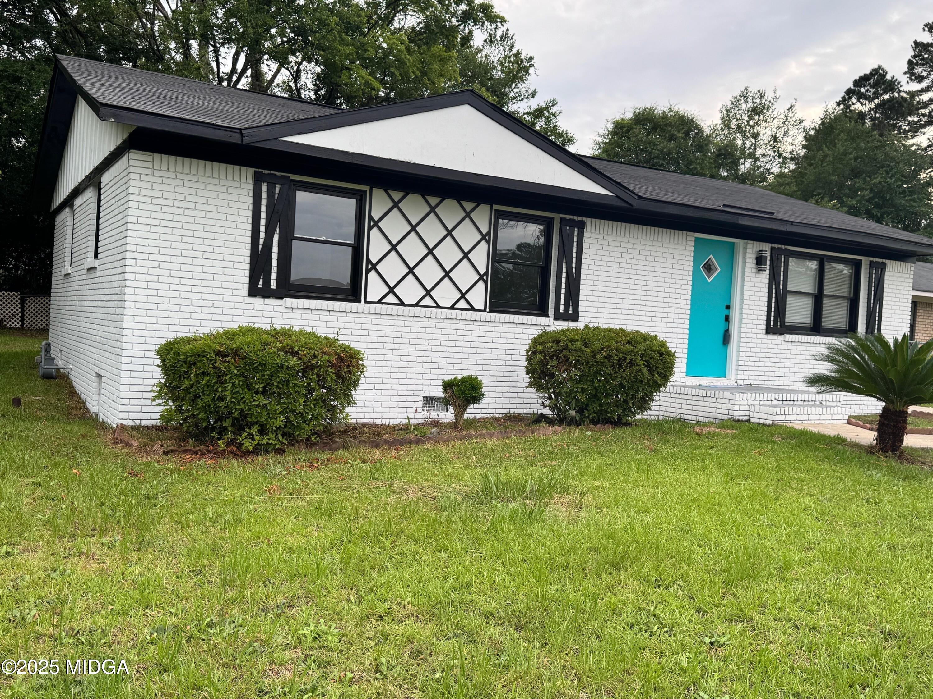 3410 Lancing Court