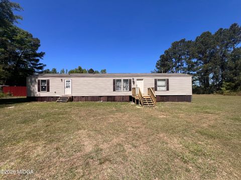 113 Riverview Road Soperton GA 30457