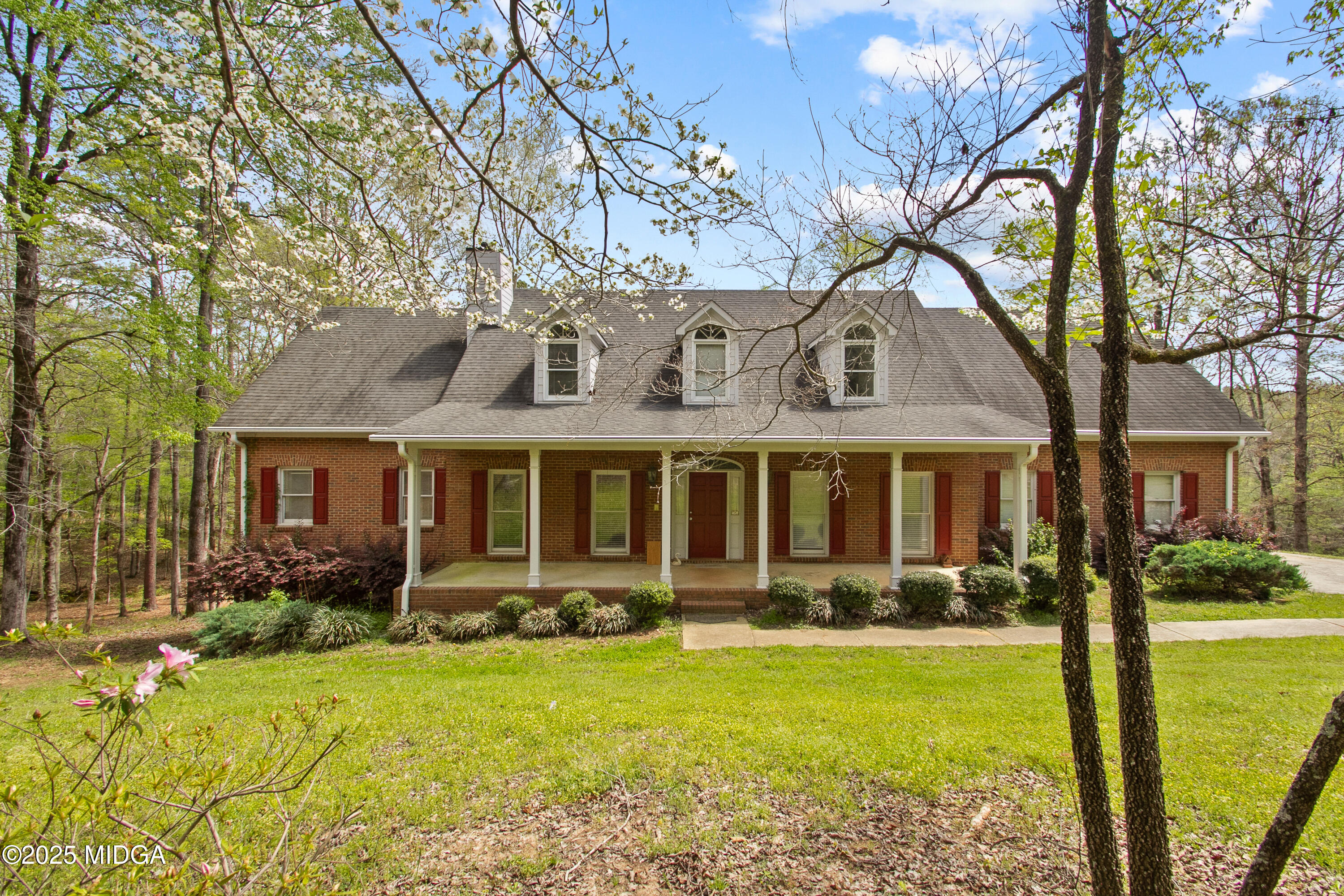 125 Tumbling Shoals Drive