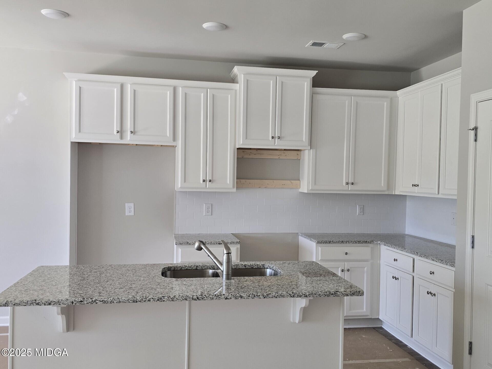 2804 Lillian Lane