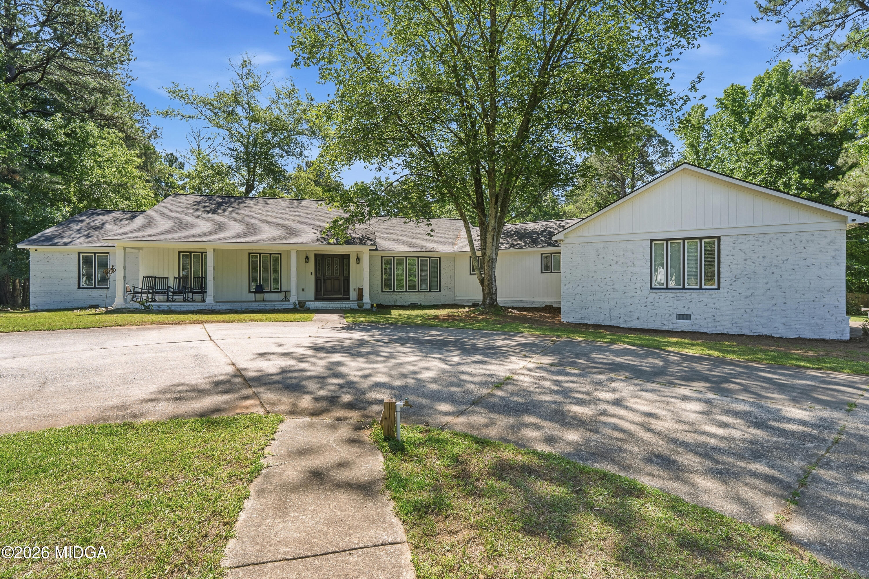 160 Von Ron Drive