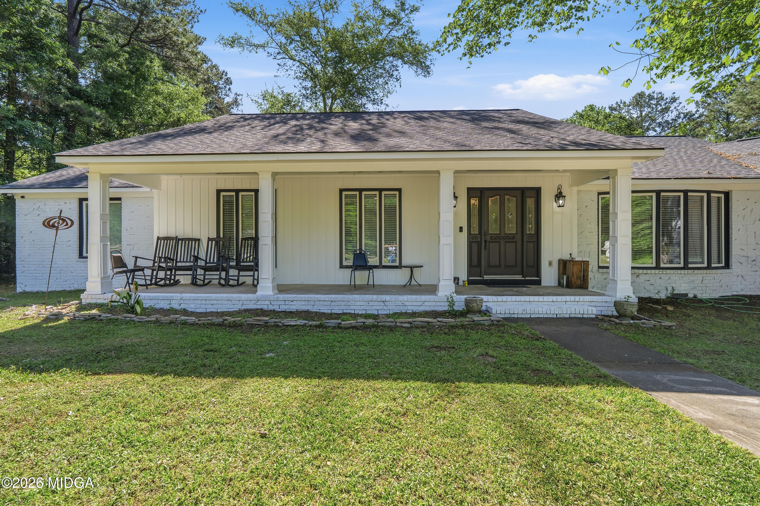 160 Von Ron Drive