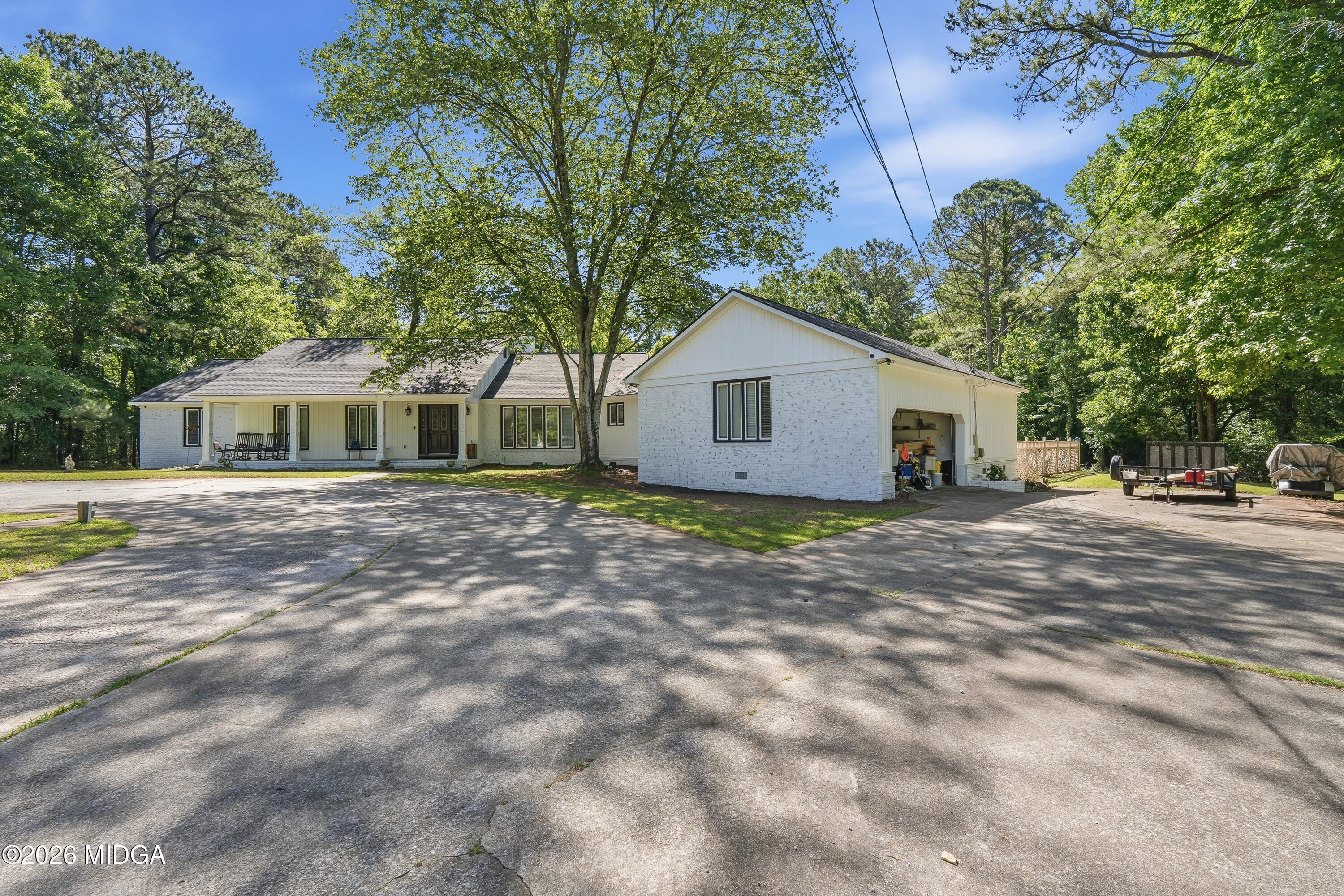 160 Von Ron Drive