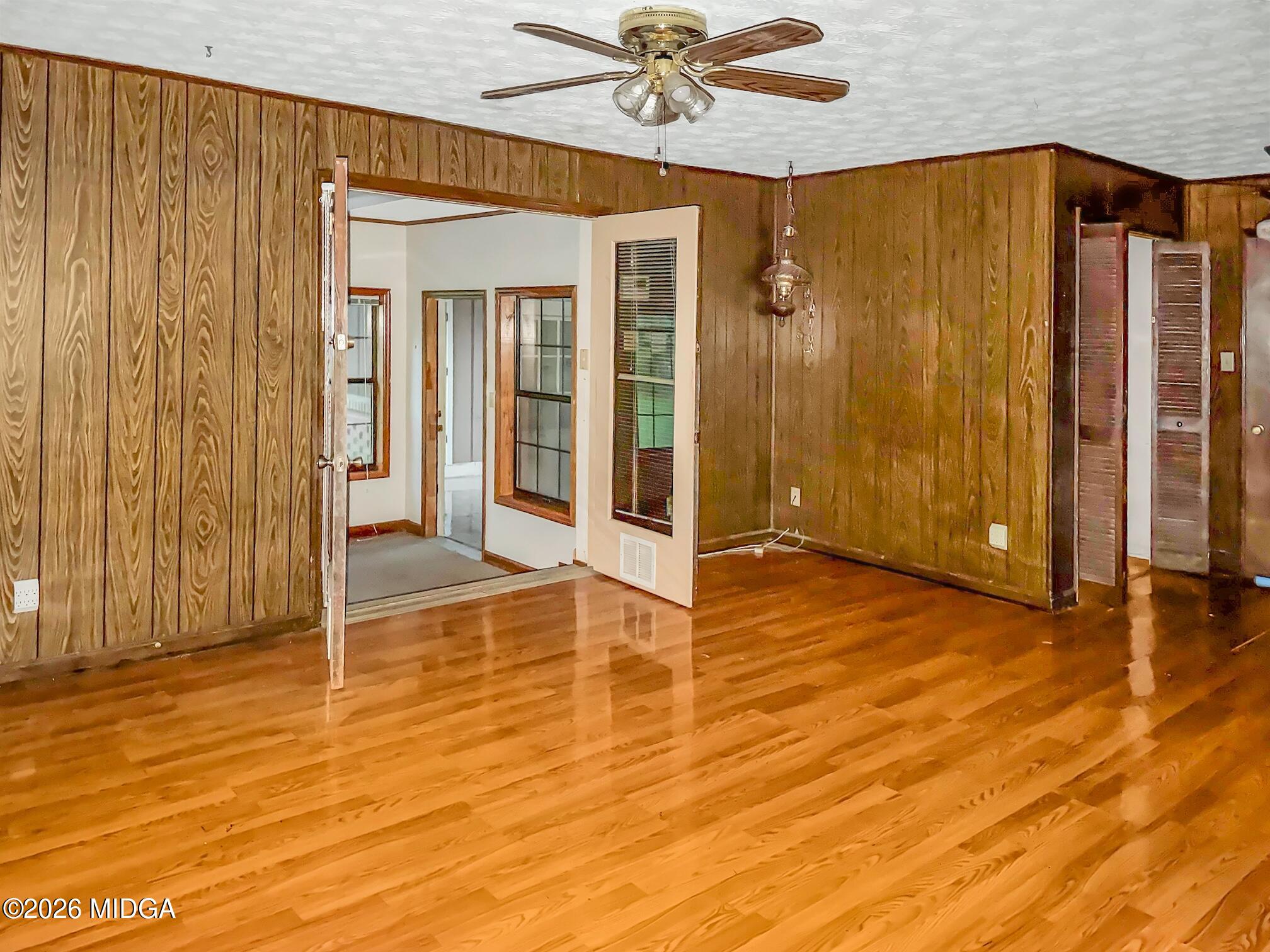 4115 Lantern Lane