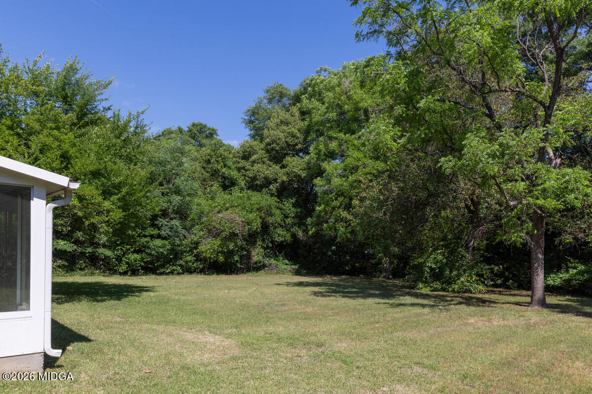 610 Cherokee Drive