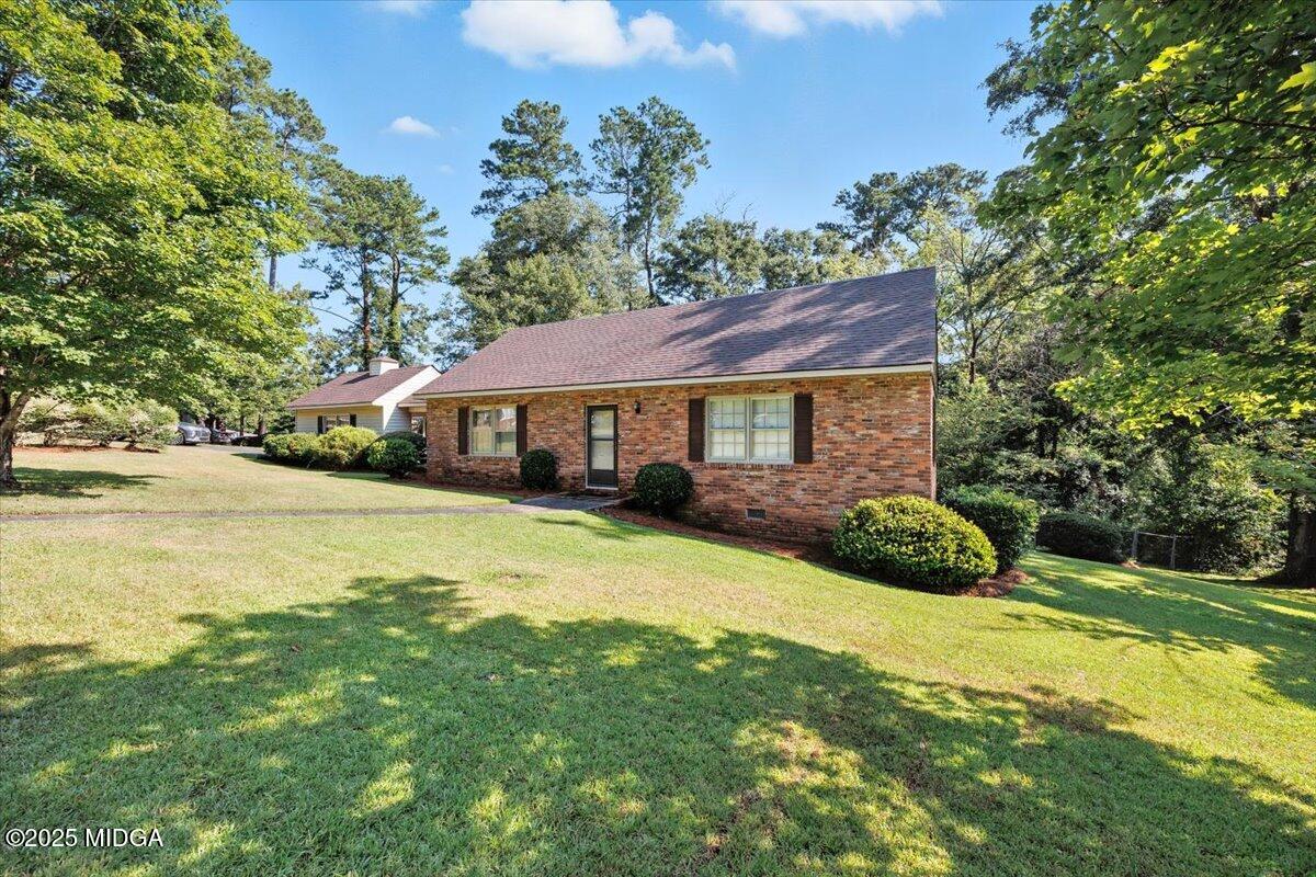 1141 Darlington Drive