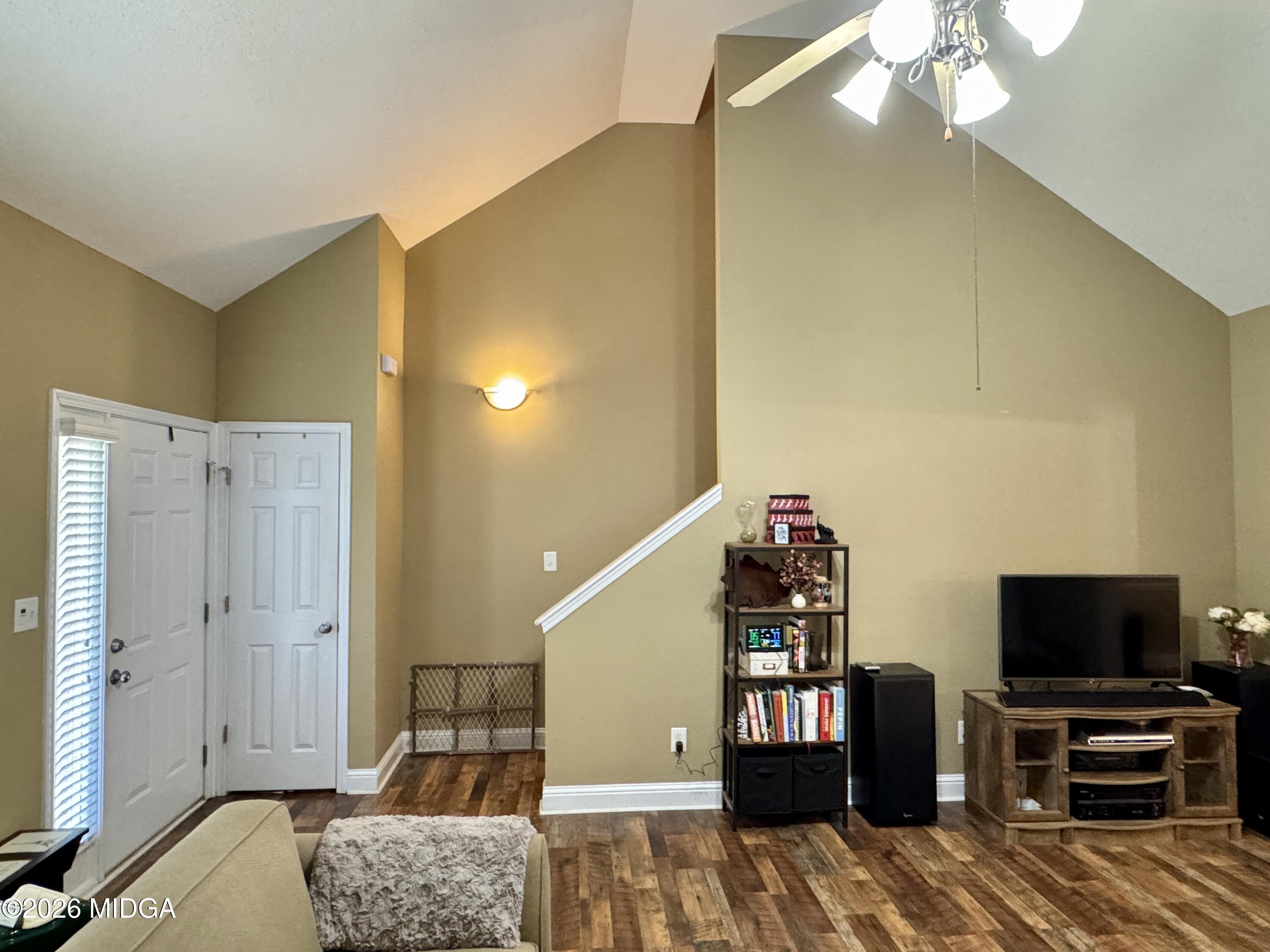 530 Sugarloaf Drive