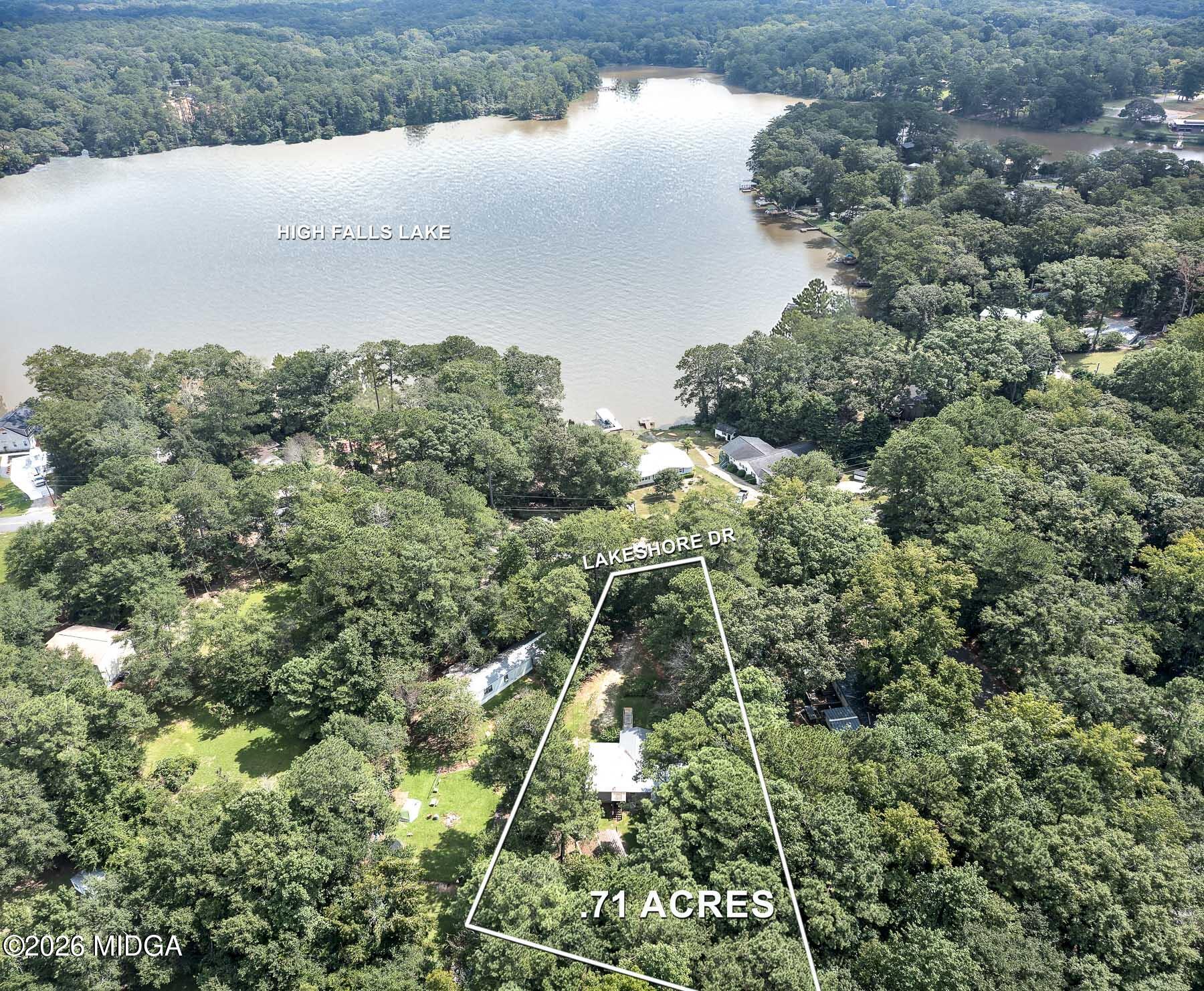 450 Lakeshore Drive