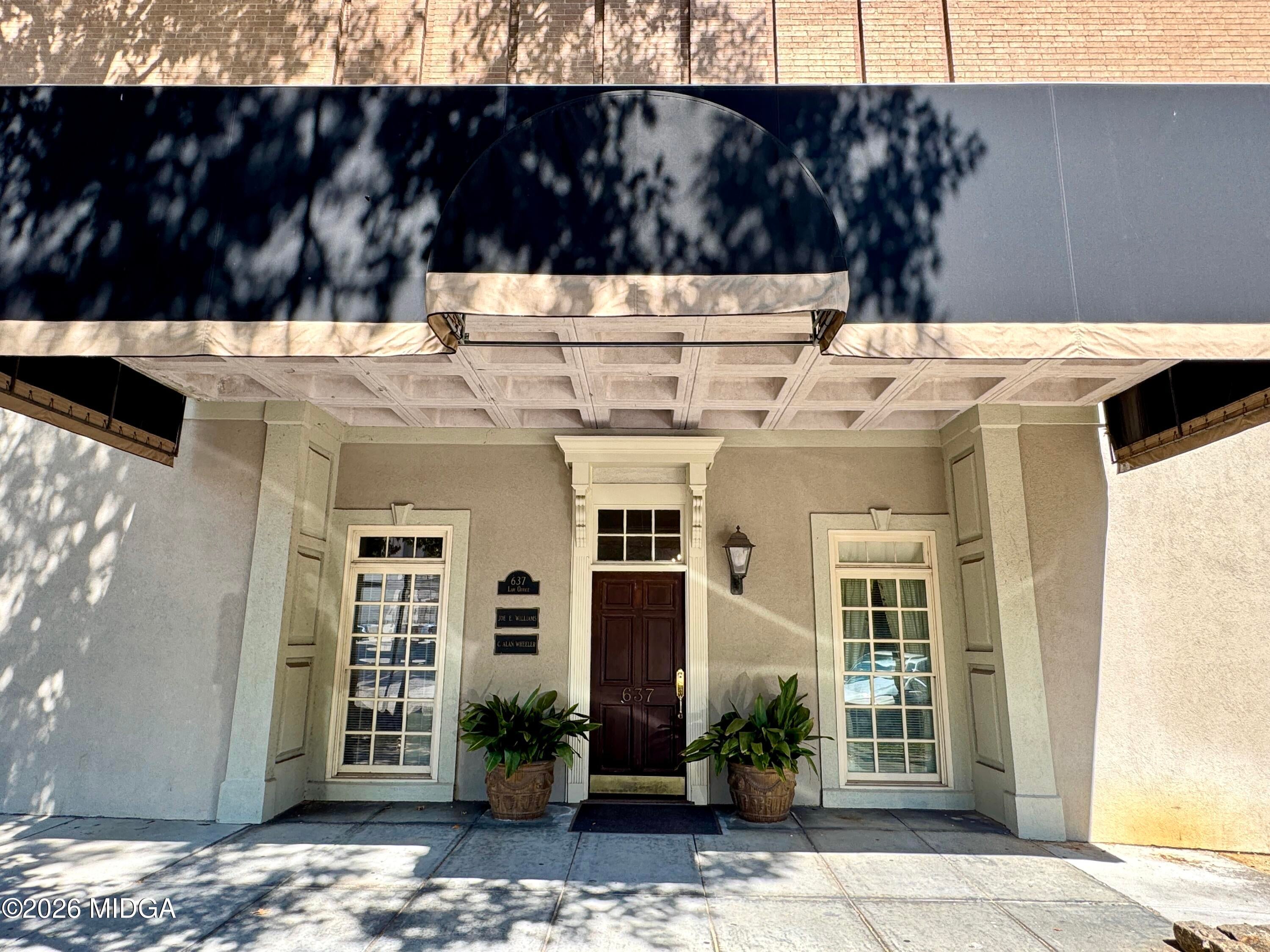 637 Cherry Street