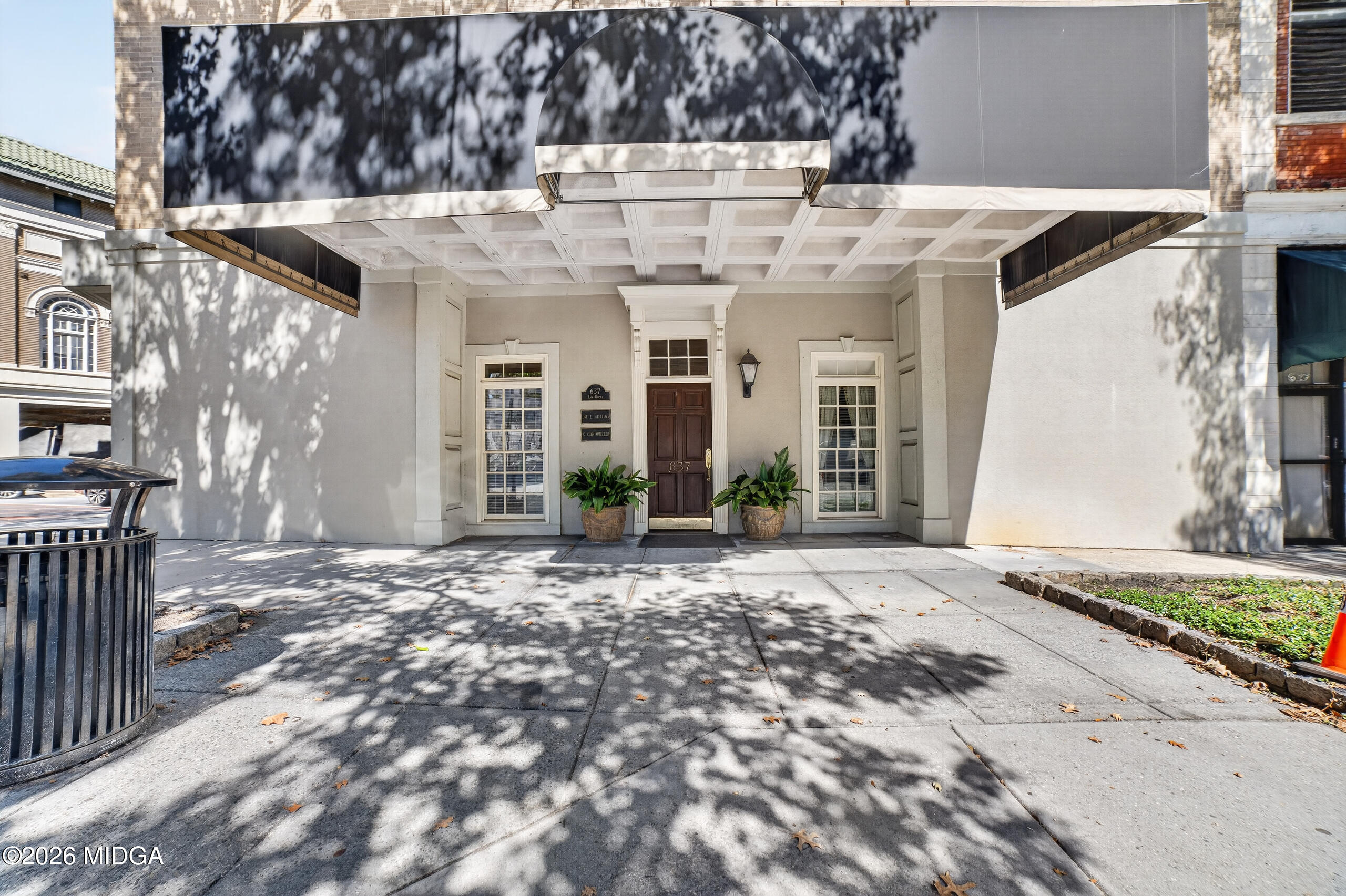 637 Cherry Street