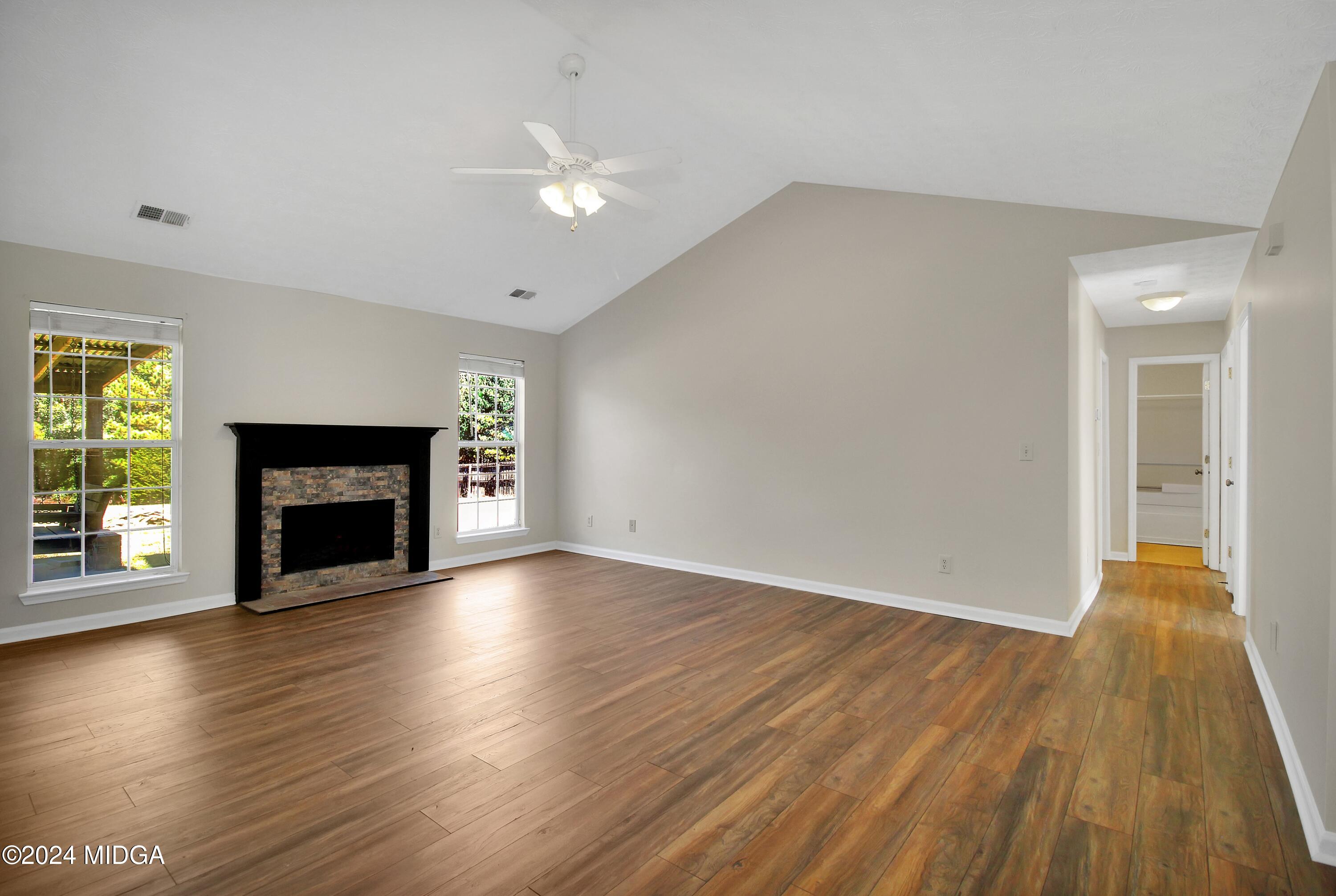 106 Meadow View Drive