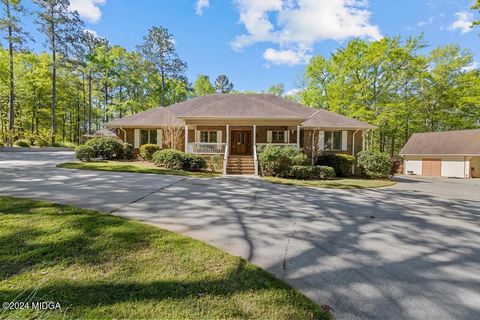 2090 N Jefferson Street NE Milledgeville GA 31061