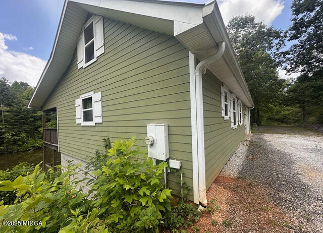 852 Crunkleton Lane
