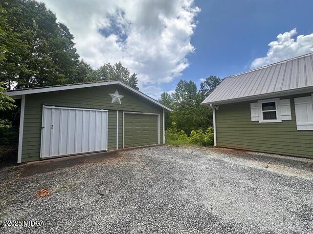 852 Crunkleton Lane