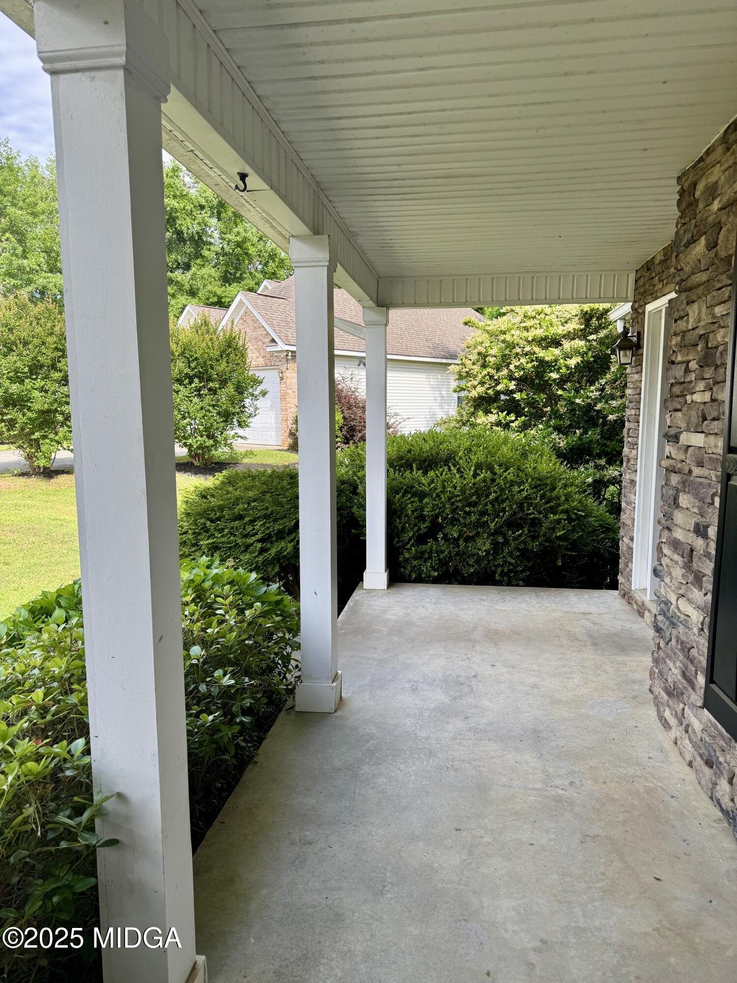 510 Sugarloaf Drive