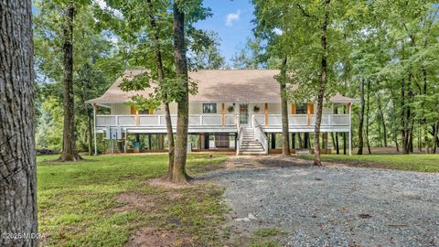 615 Old River Road Juliette GA 31046